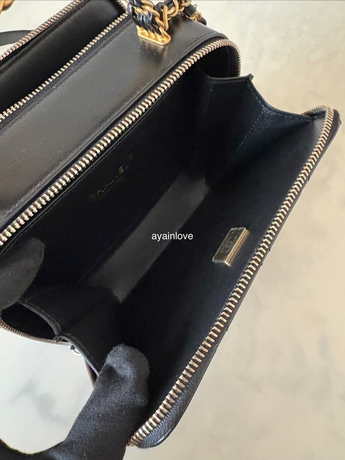 CHANEL 23S Black Lambskin Pick Me Up Quilted Vanity Case Camera Bag Gold Hardware