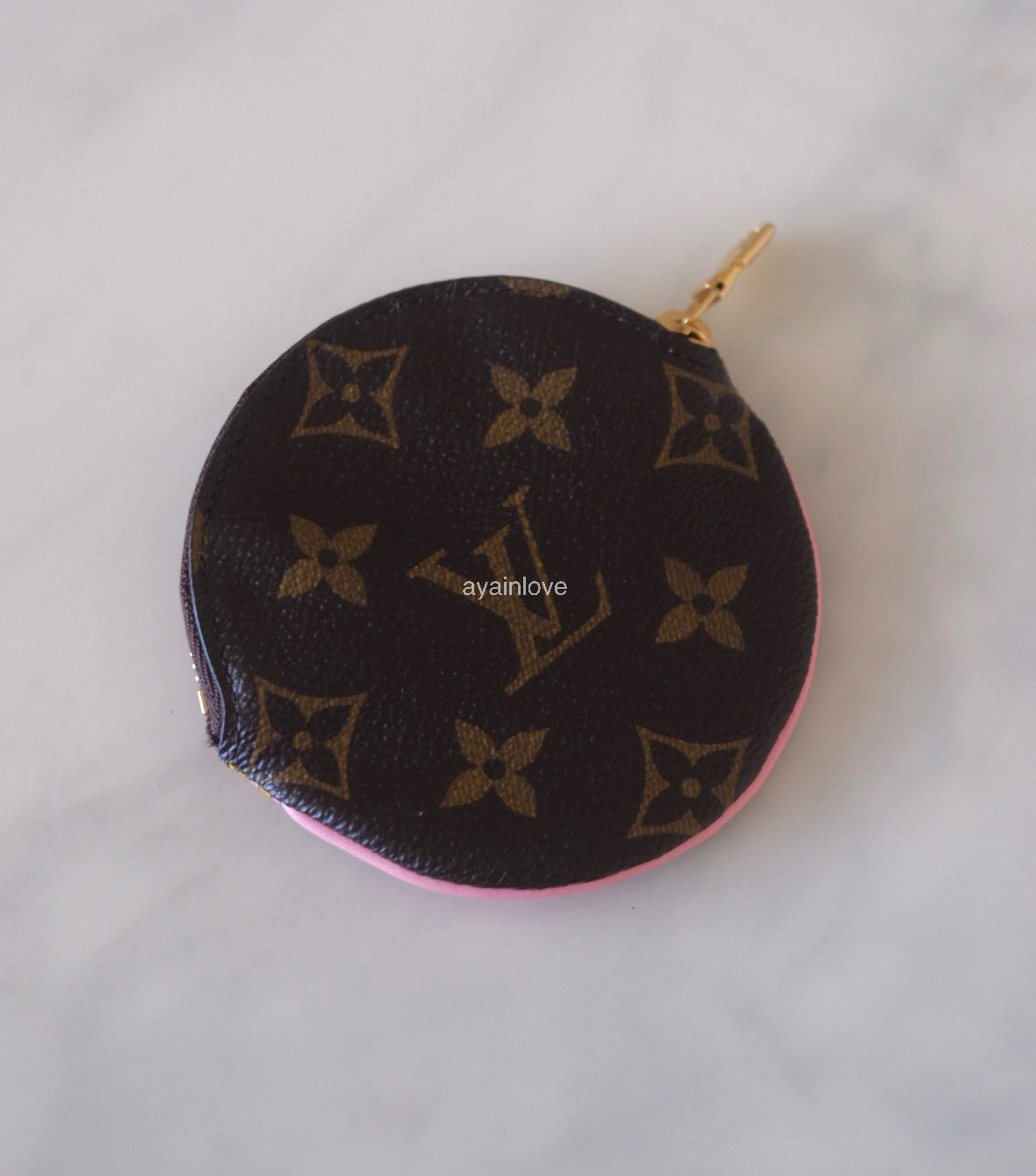 LV LOUIS VUITTON Animation Holiday 2020 Japan Limited Round Coin Purse Vivienne Gold Hardware