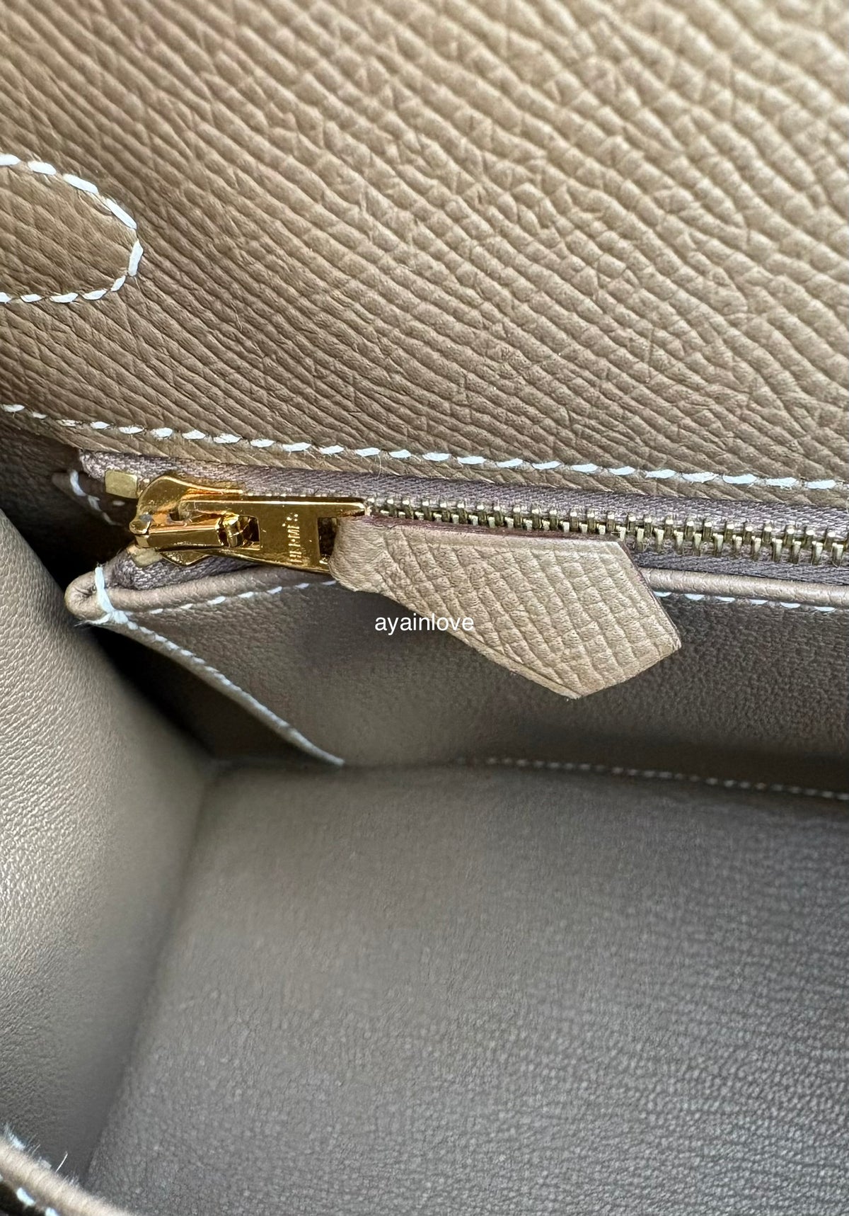 HERMES Kelly 25 Etoupe Epsom Bag Gold Hardware W Stamp