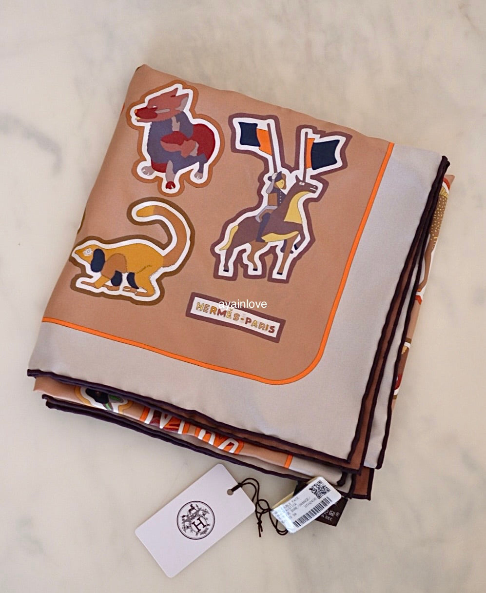HERMES Double Face Silk 90 Caracteristick Multicolour Beige Dore/Orange Scarf Shawl