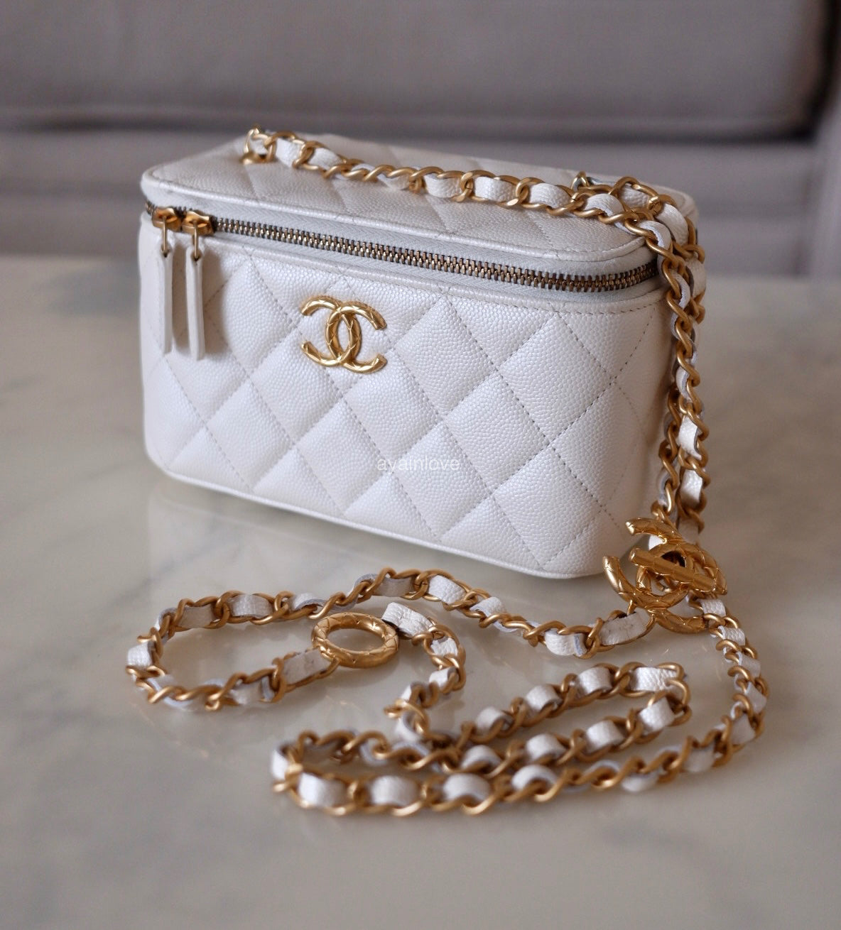 CHANEL Iridescent White Caviar Rectangular Vanity on Adjustable Chain Strap Oversized CC Gold Hardware