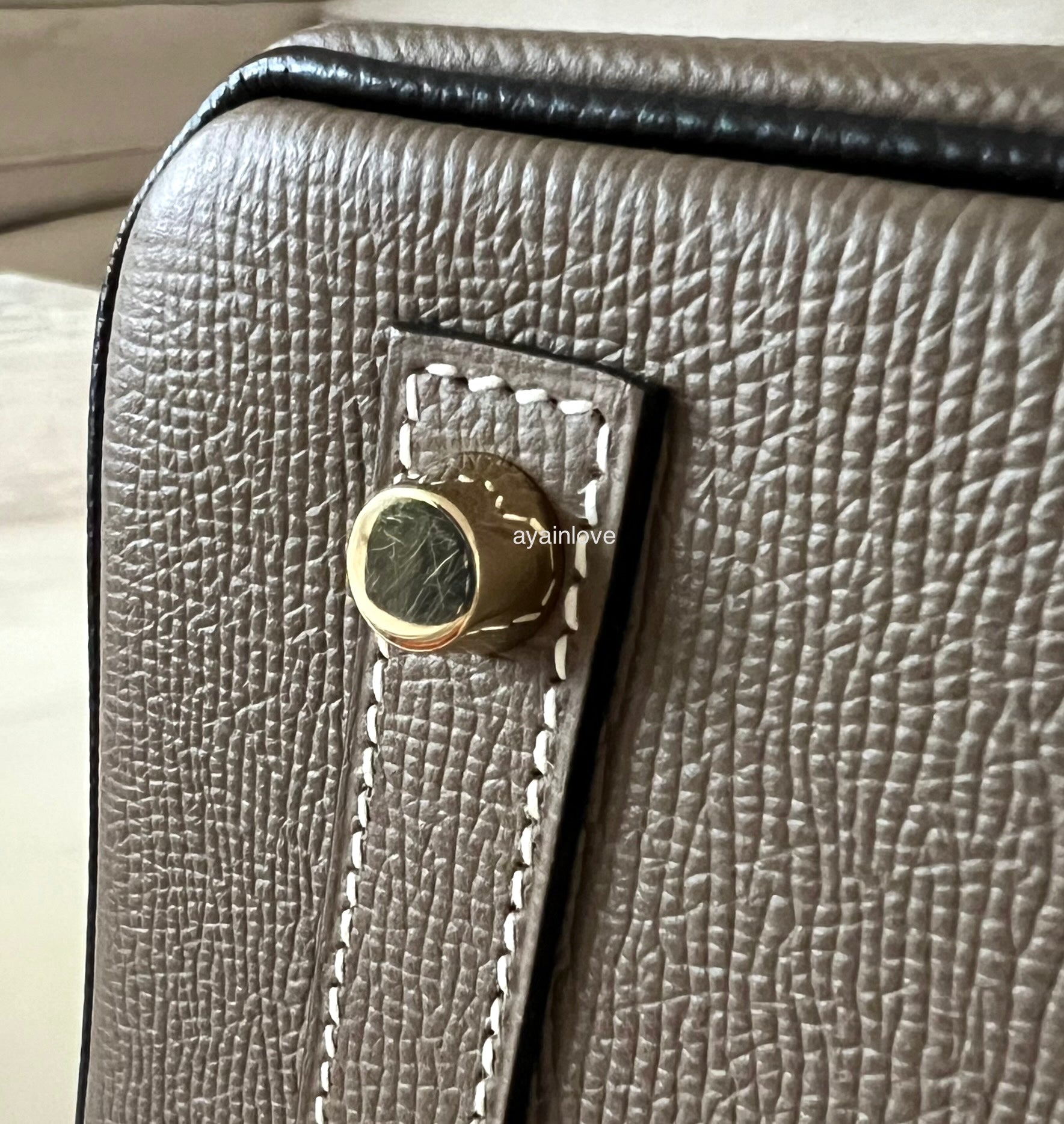 Hèrmes Horseshoe Stamp (HSS) Gris Etain Verso Birkin 30cm of Togo Leather  with Permabrass Hardware, Handbags & Accessories Online, Ecommerce Retail