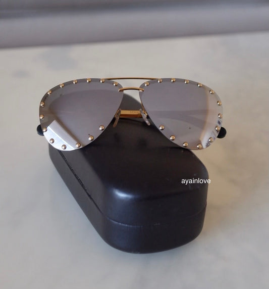 LOUIS VUITTON Gold Party Studded Mirrored Silver Lens Pilot Sunglasses Z0923U
