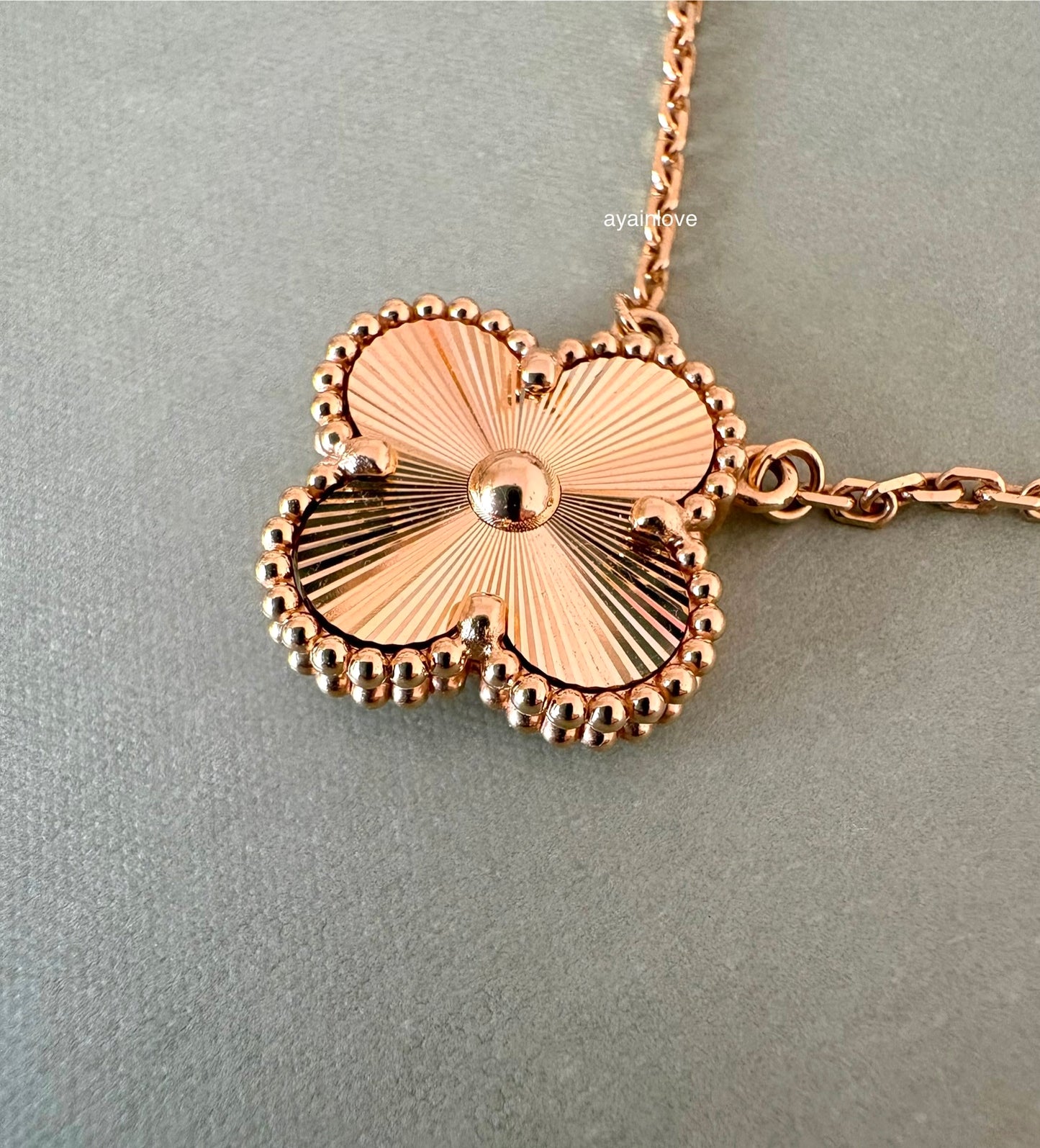 VAN CLEEF ARPELS VCA 18KT Yellow Gold Guilloche Vintage Alhambra Pendant Necklace