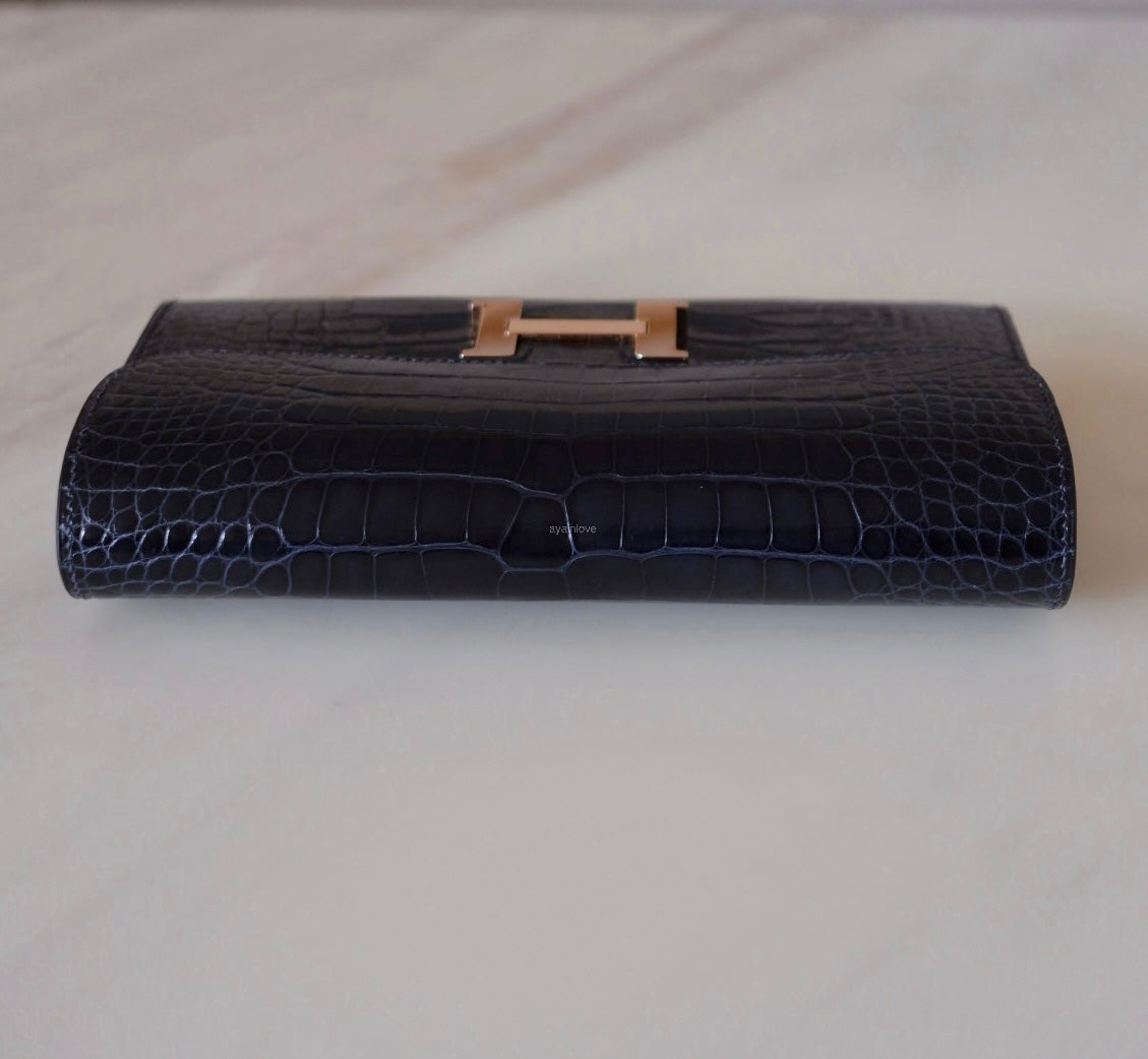 HERMES Constance Blue Marine Shiny Alligator Bicolor Verso Cuivre Long Wallet To Go Rose Gold Hardware