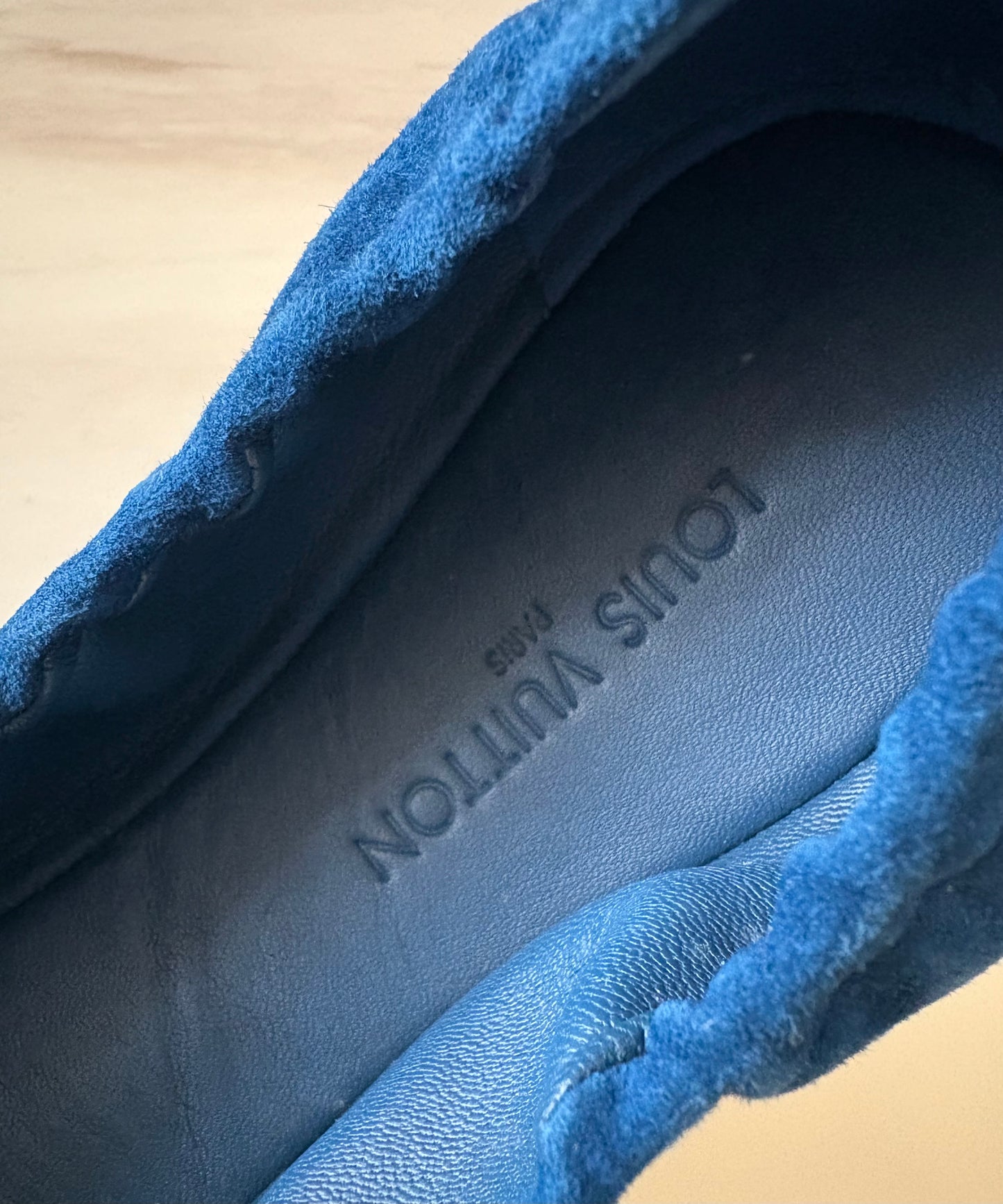 LOUIS VUITTON Blue Pompom Velvet Calfskin Flirty Ballet Flat Sz 38