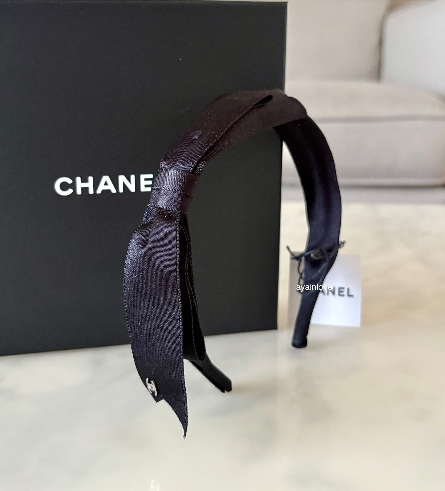 CHANEL 21B Black Silk Ribbon CC Headband Bandeau
