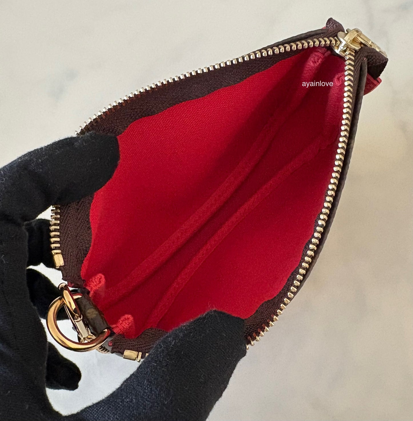 LOUIS VUITTON LV Holiday Limited Edition Vivienne London Animation 2021 Mini Pochette Monogram Gold Hardware