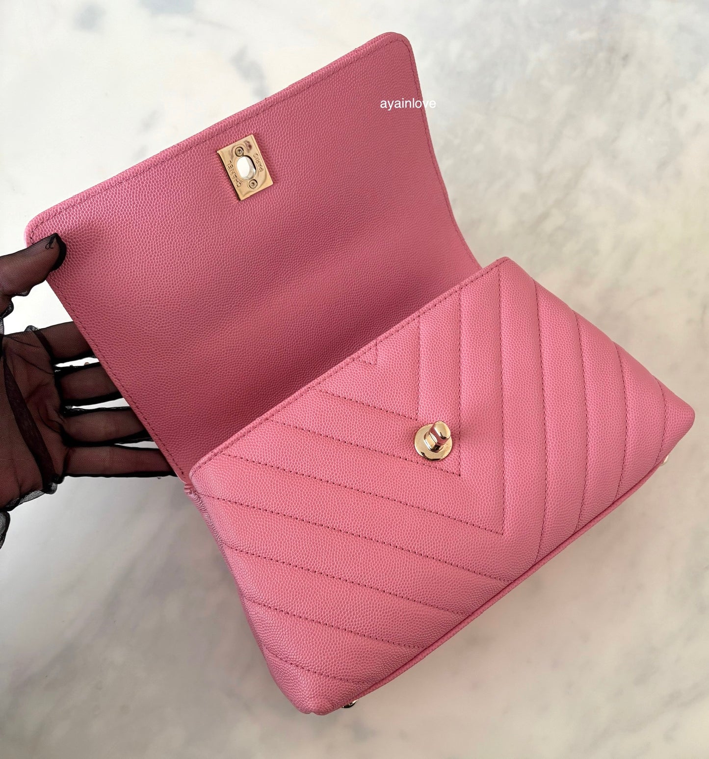 CHANEL Pink Caviar Chevron Small Coco Handle 24 cm Light Gold Hardware