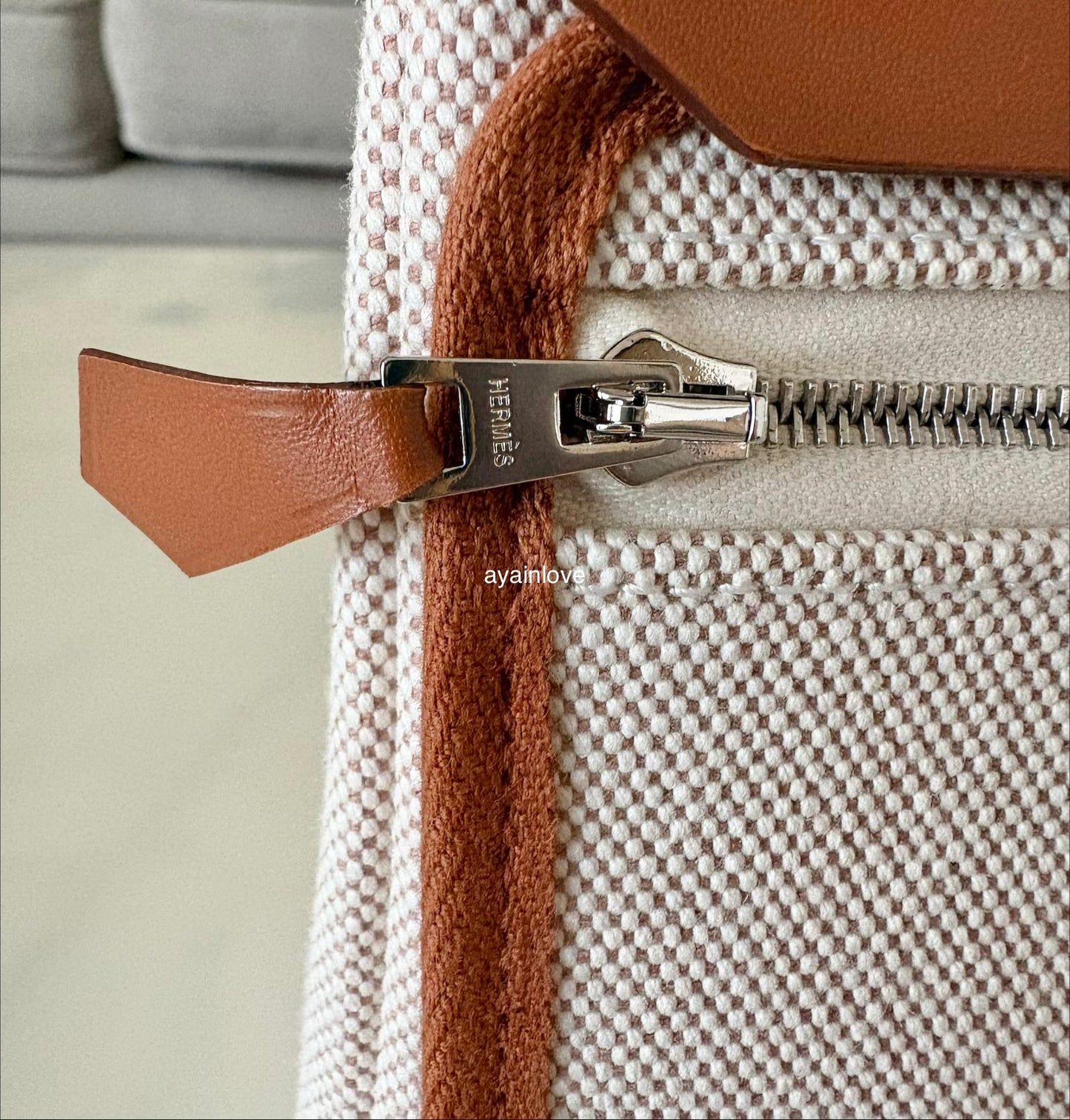 HERMES Herbag Mini Zip 20 Vache Hunter Ecru Beige/Fauve Palladium Hardware W Stamp