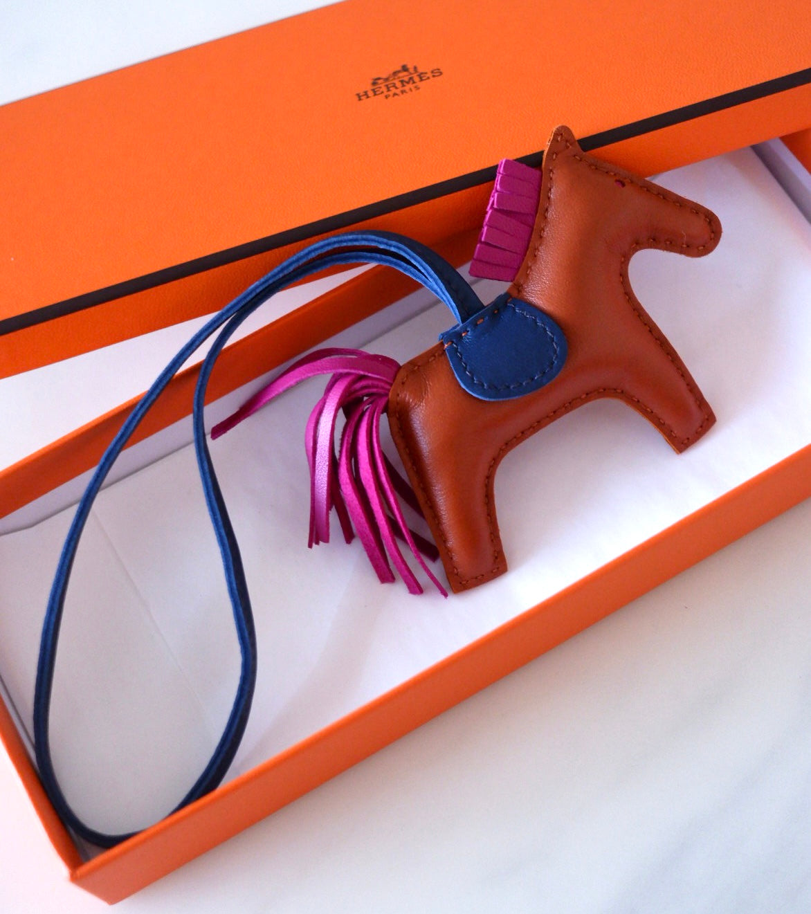 HERMES Rodeo PM Tricolour Pain D’epice/Rose Pourpre/Bleu de Malte Bag Charm