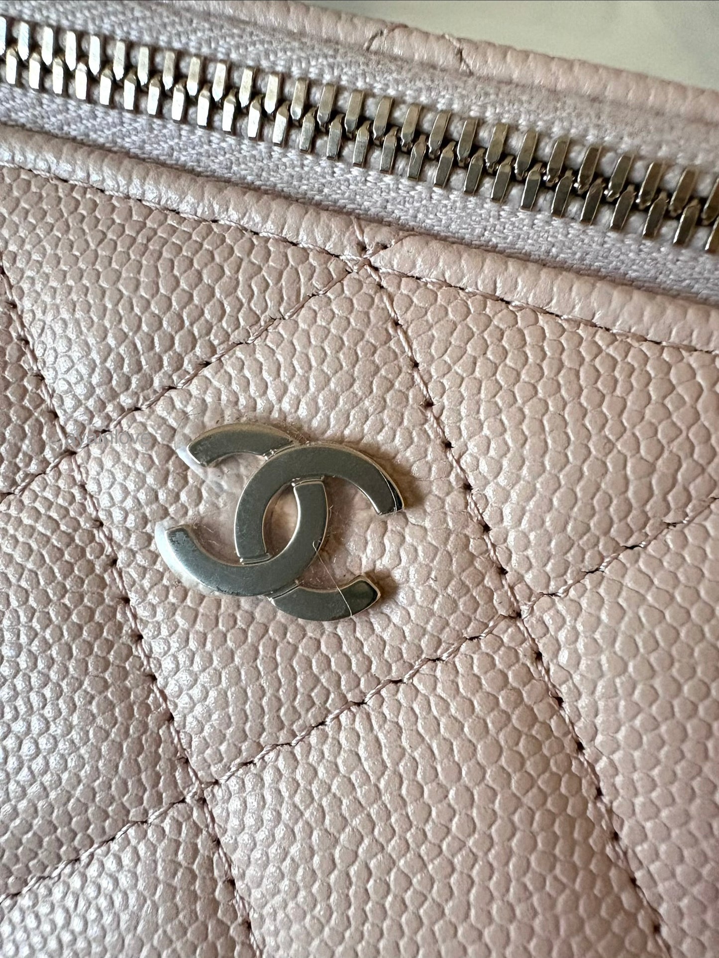 CHANEL 22C Light Beige Caviar Rectangular Vanity On Chain Light Gold Hardware