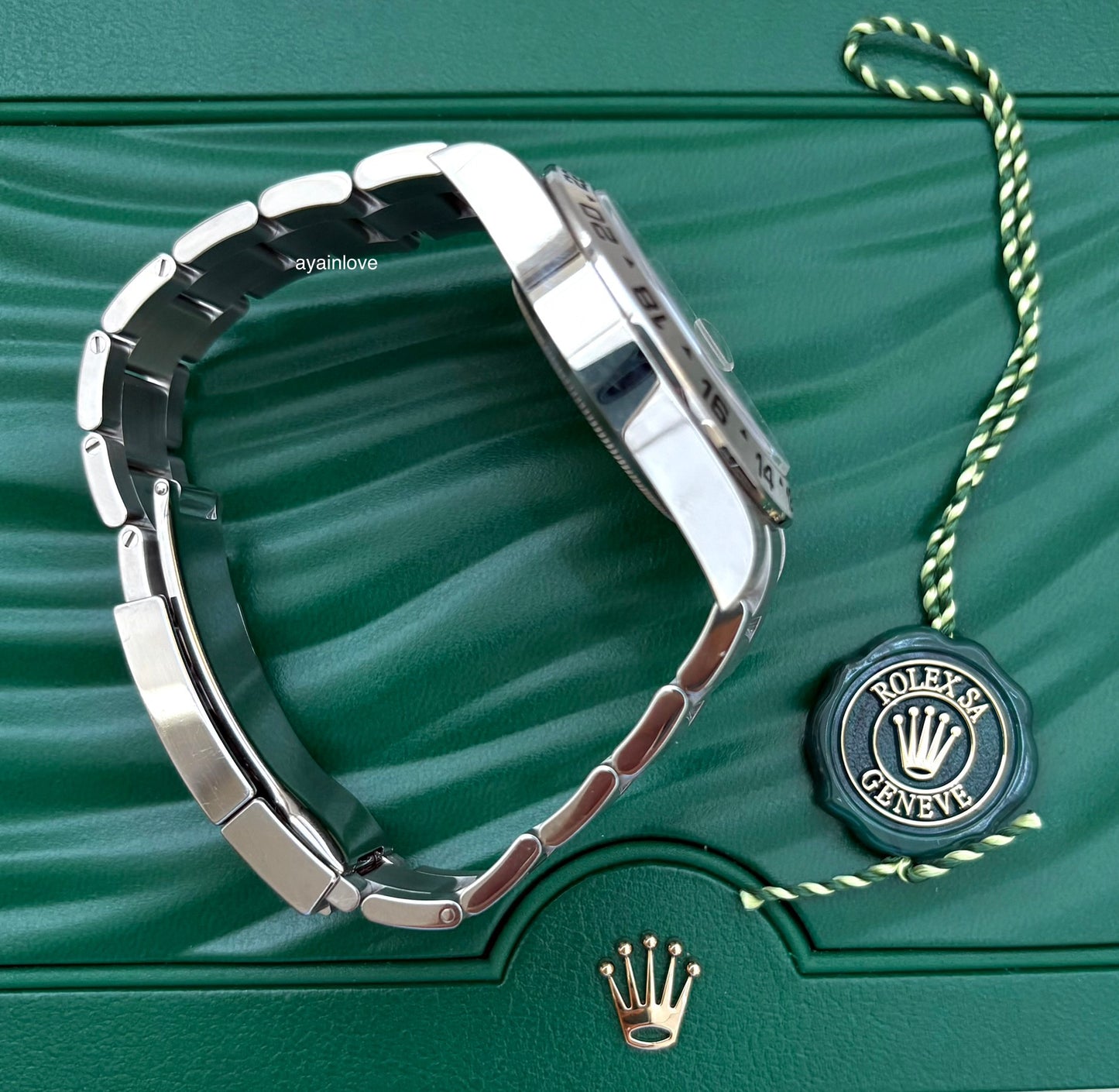 ROLEX Explorer II 42mm Black Dial 2023 Oystersteel 226570