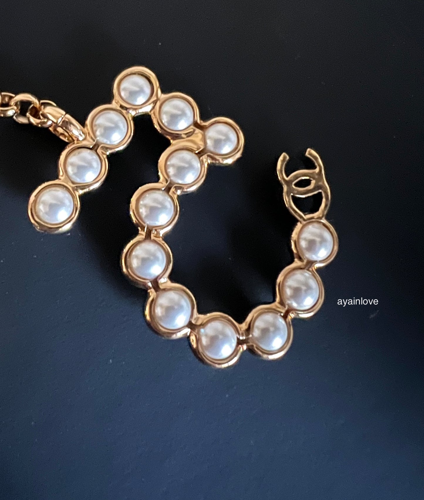 CHANEL 24S Pearl COCO No. 5 Adjustable Chain Belt Gold Hardware