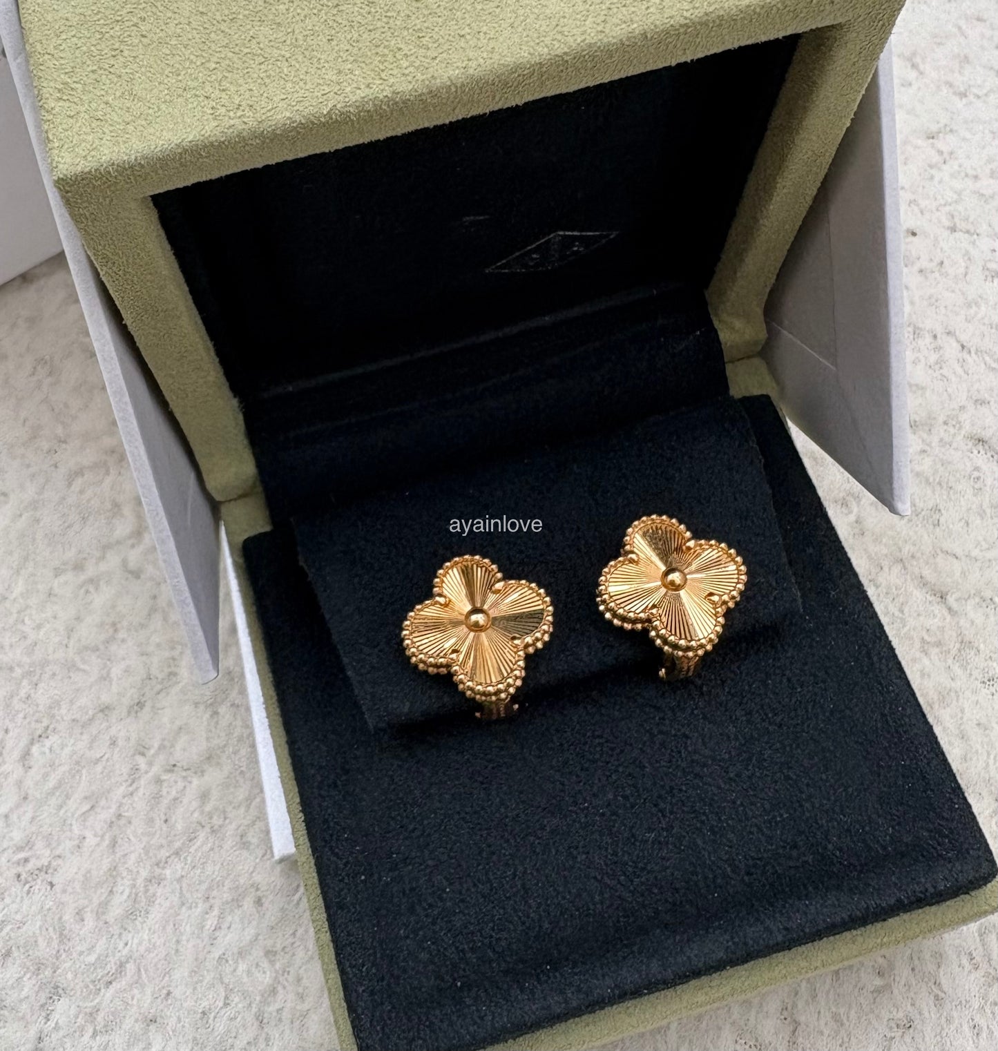 VAN CLEEF ARPELS VCA 18KT Yellow Gold Guilloche Vintage Alhambra Earrings