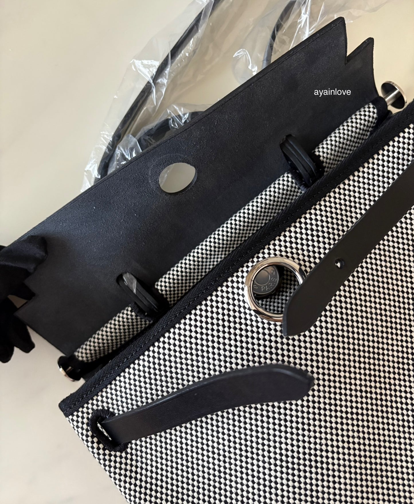 HERMES Herbag Zip 31 Vache Hunter Ecru Noir Palladium Hardware U Stamp