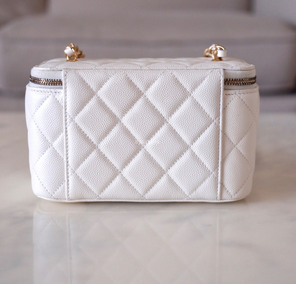 CHANEL Iridescent White Caviar Rectangular Vanity on Adjustable Chain Strap Oversized CC Gold Hardware