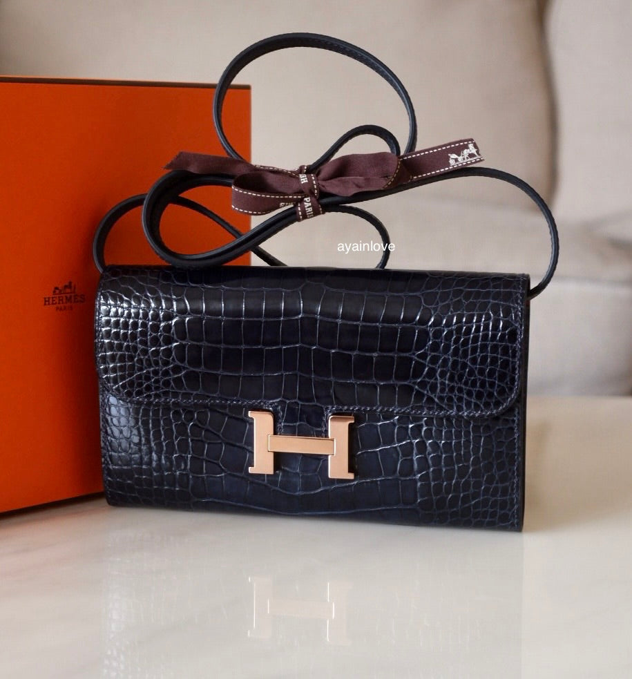 HERMES Constance Blue Marine Shiny Alligator Bicolor Verso Cuivre Long Wallet To Go Rose Gold Hardware