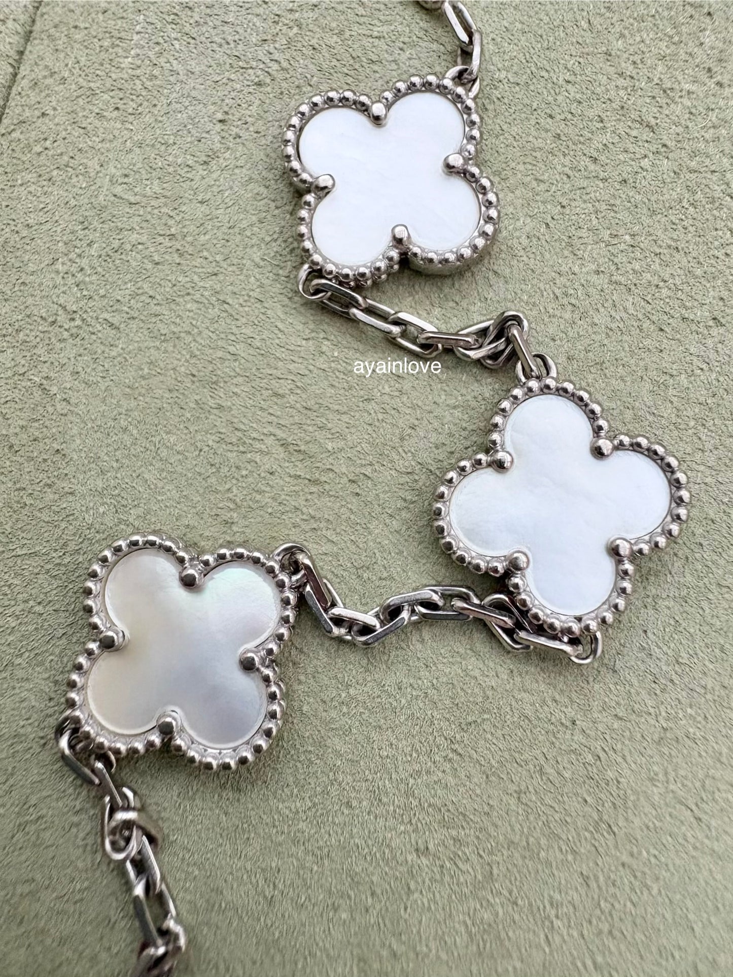 Van Cleef Arpels VCA 5 Motifs Bracelet White Mother of Pearl 18KT White Gold Vintage Alhambra