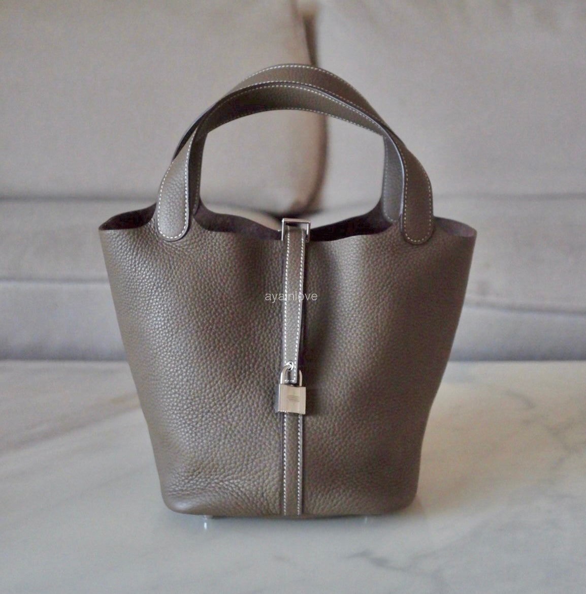 HERMES Picotin Lock 22 Etoupe Taurillion Clemence Palladium Hardware D Stamp