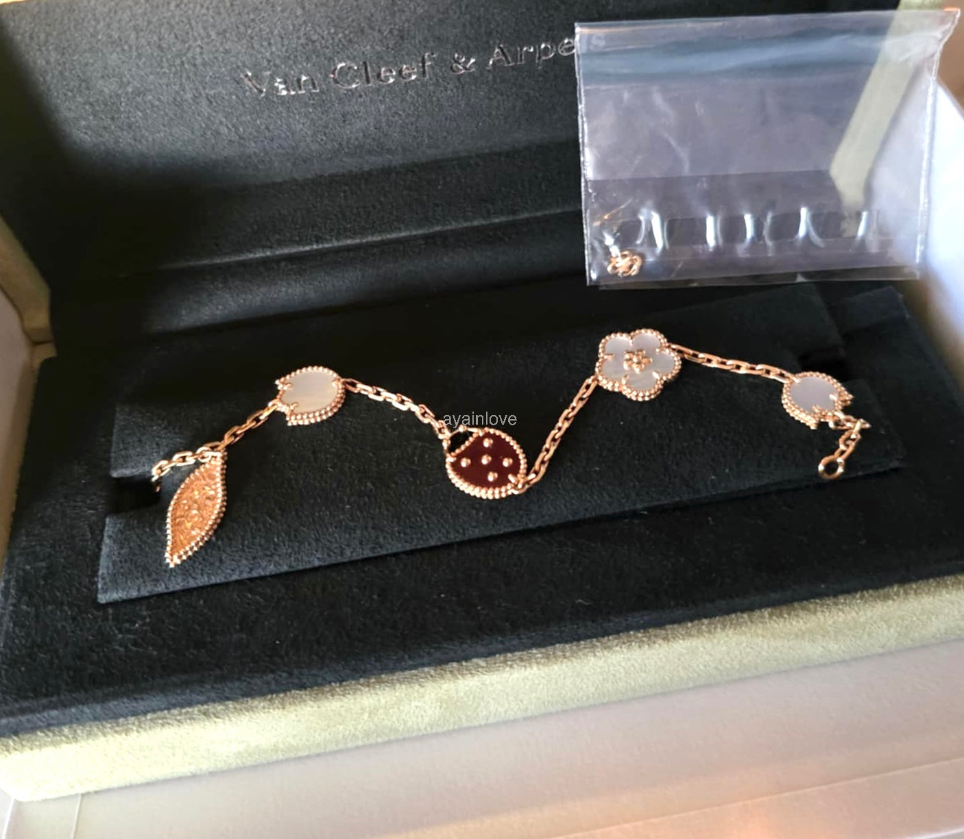Van Cleef Arpels VCA 5 Motifs Lucky Spring Carnelian, Mother of Pearl and Onyx Bracelet 18KT Rose Gold