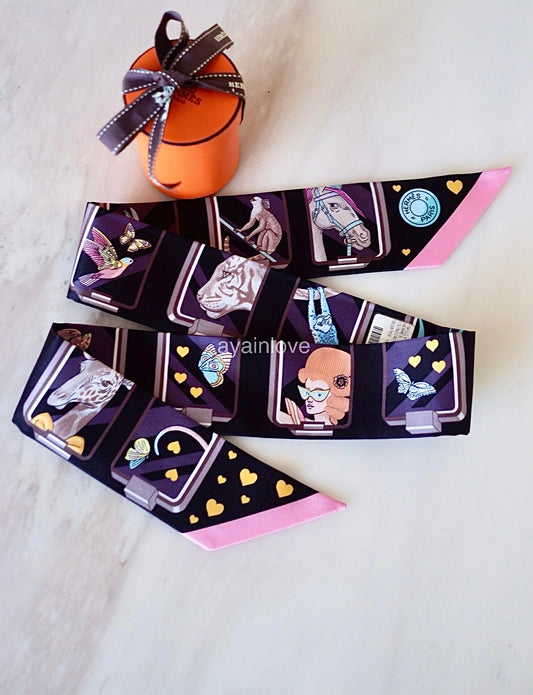 HERMES Noir Rose Gris Hermes Story Silk Twilly