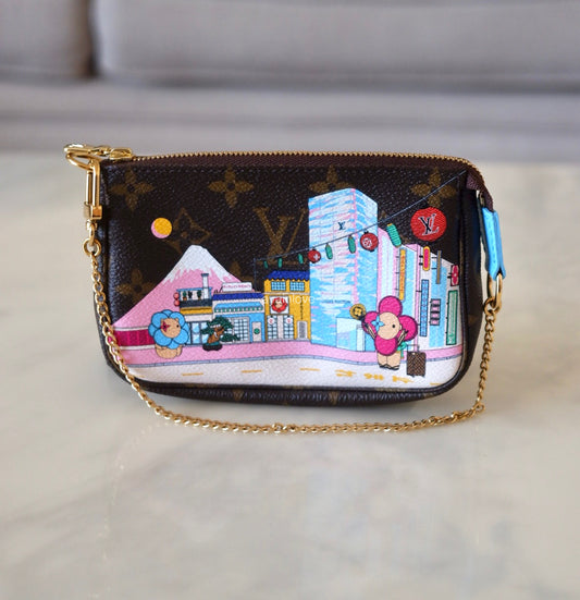 LOUIS VUITTON LV Holiday Limited Edition Vivienne Tokyo Japan Animation 2022 Mini Pochette Monogram Gold Hardware