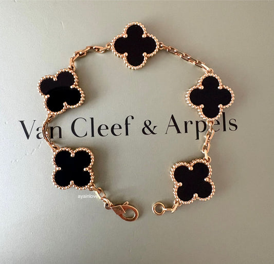 Van Cleef Arpels VCA 5 Motifs Bracelet Onyx 18KT Yellow Gold Vintage Alhambra