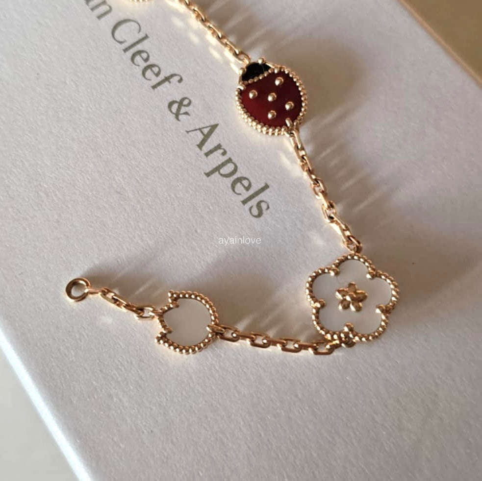 Van Cleef Arpels VCA 5 Motifs Lucky Spring Carnelian, Mother of Pearl and Onyx Bracelet 18KT Rose Gold