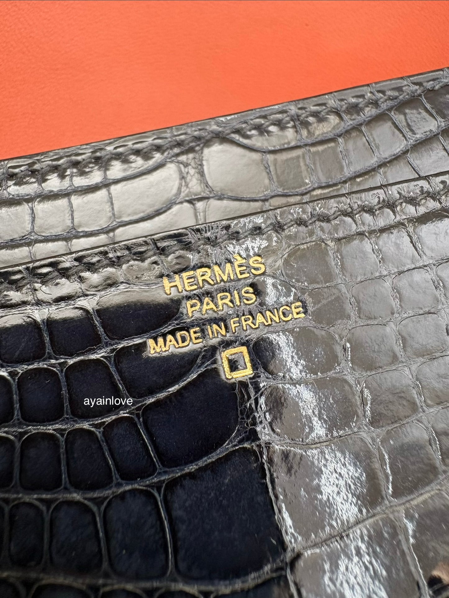 HERMES Constance Blue Marine Shiny Alligator Bicolor Verso Cuivre Long Wallet To Go Rose Gold Hardware