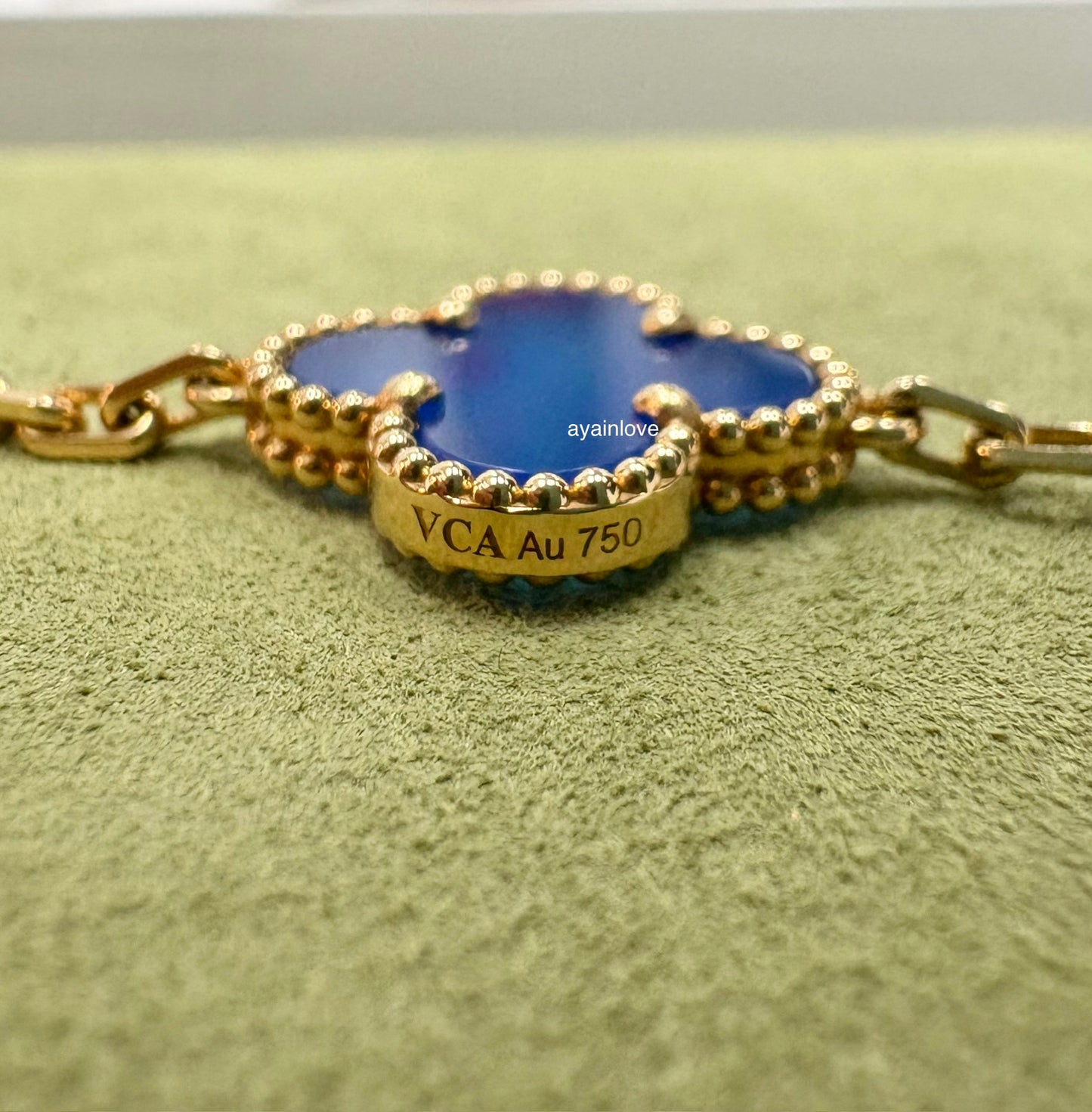 Van Cleef Arpels VCA 5 Motifs Agate Bracelet 18KT Yellow Gold Vintage Alhambra 2025