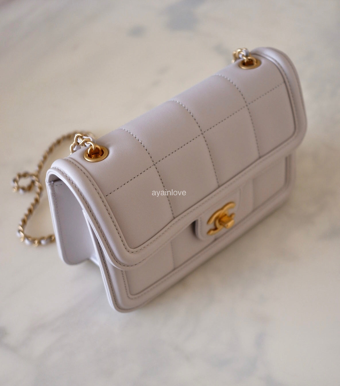 CHANEL 2025 Light Grey Lambskin Microchipped Quilted Chocolate Bar Mini Flap Bag Brushed Gold Hardware