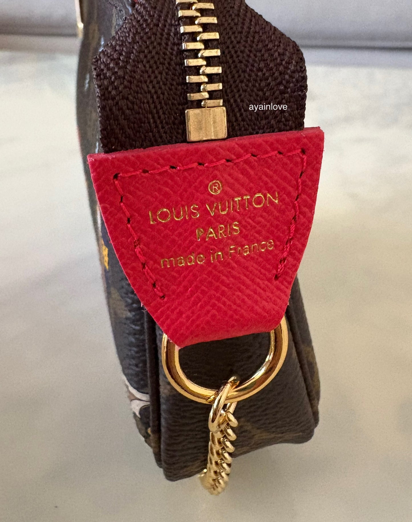 LOUIS VUITTON LV Holiday Limited Edition Vivienne London Animation 2021 Mini Pochette Monogram Gold Hardware