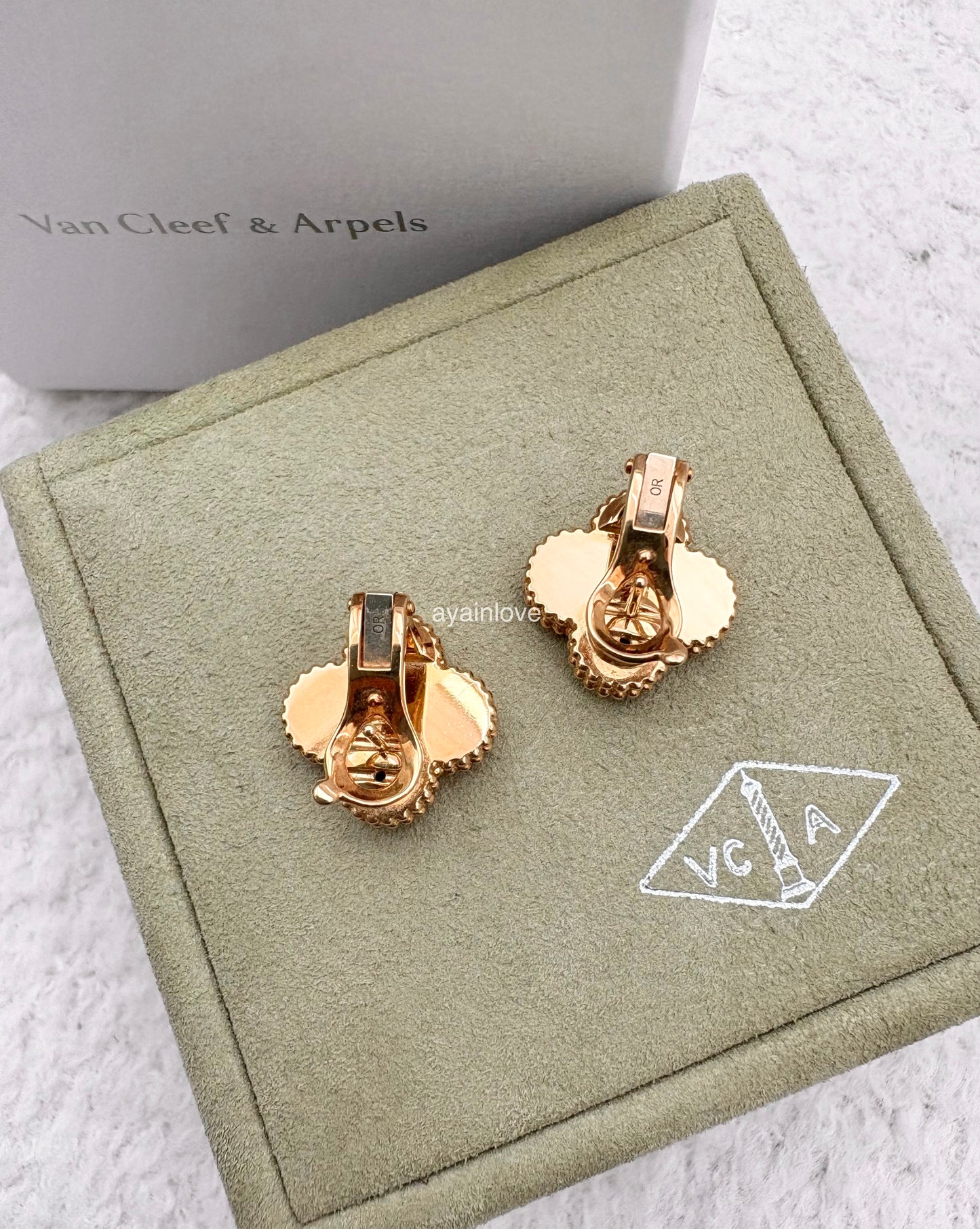 VAN CLEEF ARPELS VCA 18KT Yellow Gold Guilloche Vintage Alhambra Earrings