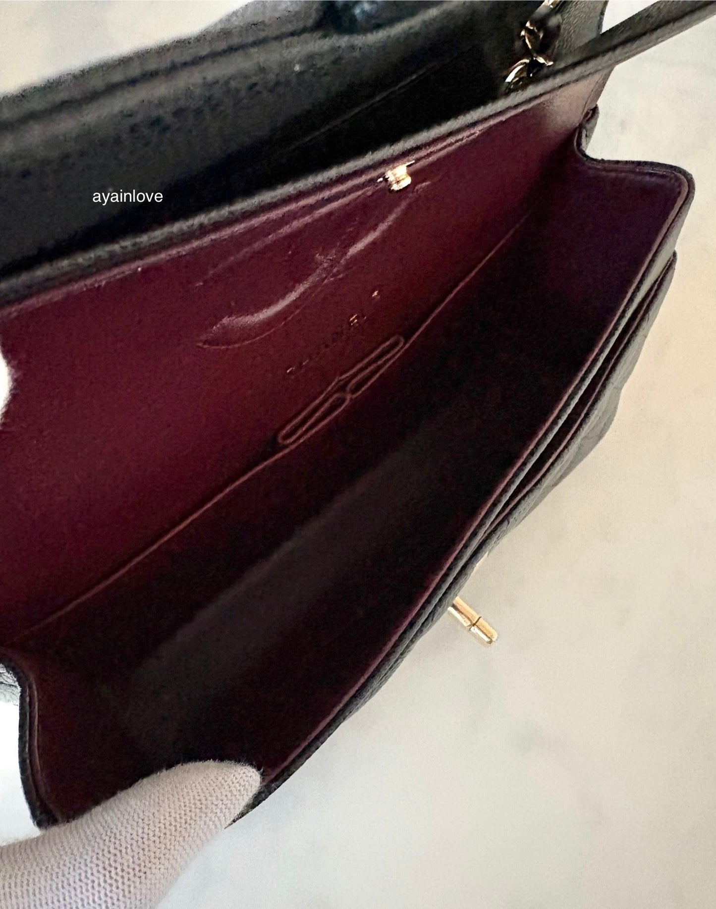 CHANEL Black Caviar Medium/Large Classic Flap Gold Hardware