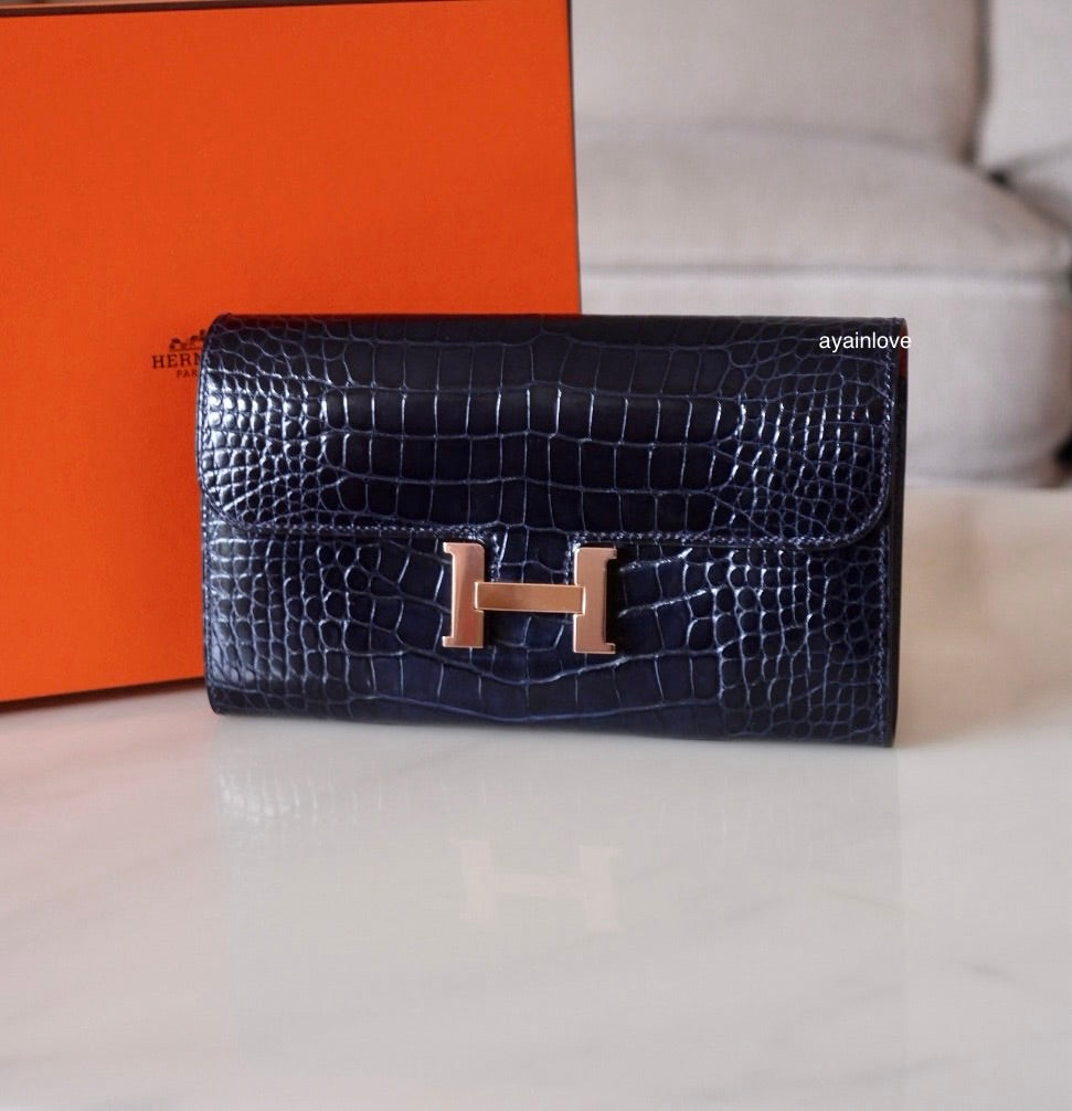 HERMES Constance Blue Marine Shiny Alligator Bicolor Verso Cuivre Long Wallet To Go Rose Gold Hardware