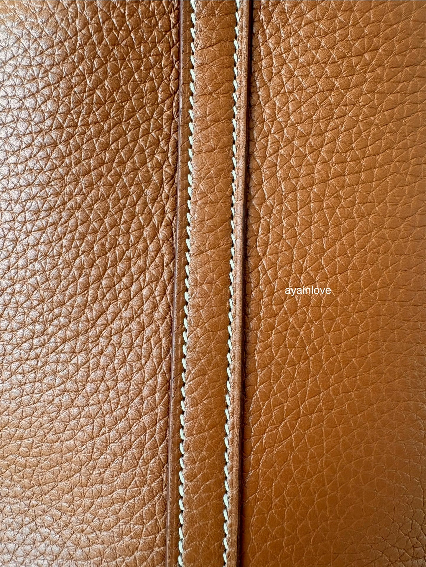 HERMES Picotin Lock 18 Gold Taurillion Clemence Gold Hardware Z Stamp