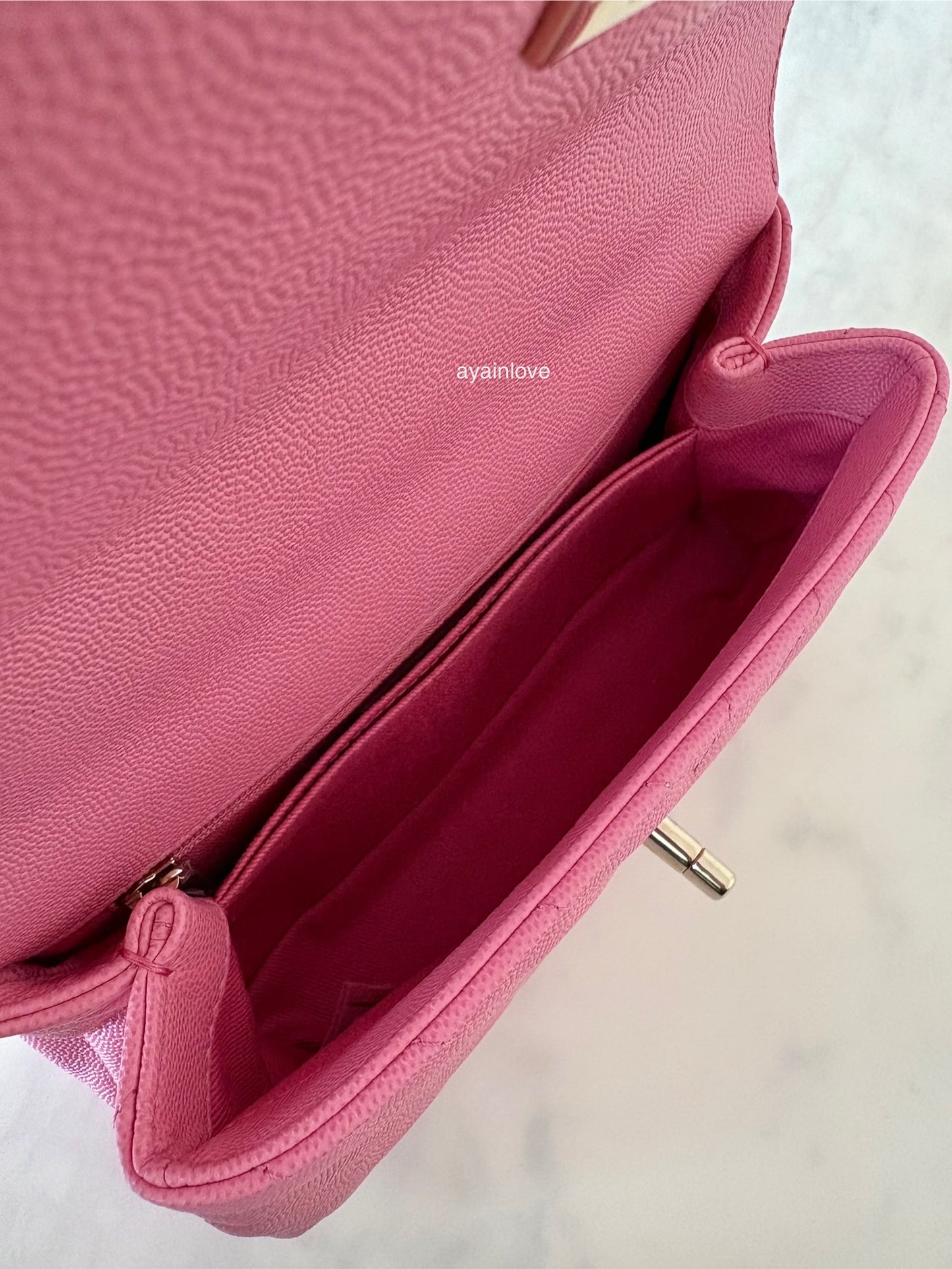 CHANEL Pink Caviar Chevron Small Coco Handle 24 cm Light Gold Hardware