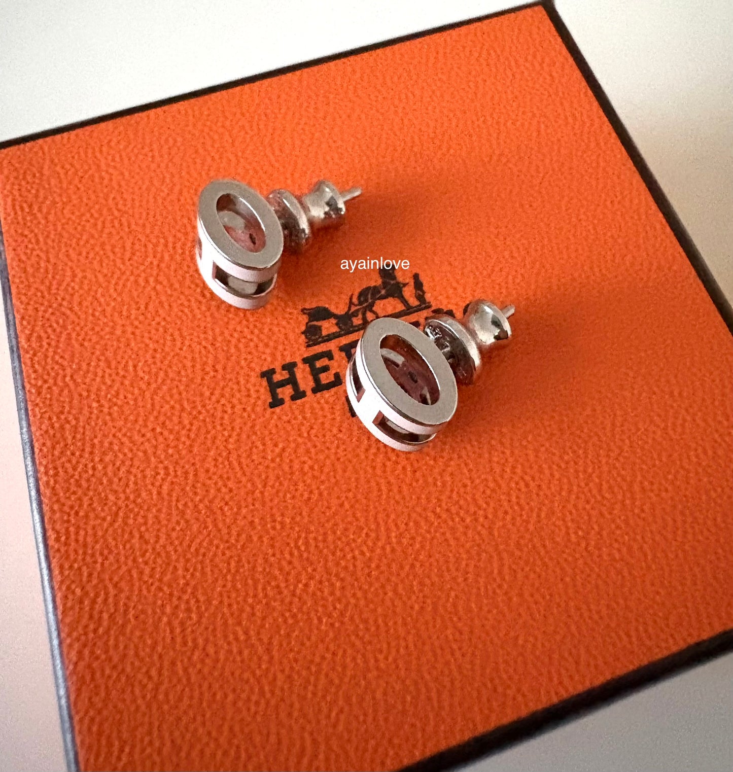HERMES H Pop Mini Grey Maroon Glace Stud Earrings Palladium Hardware