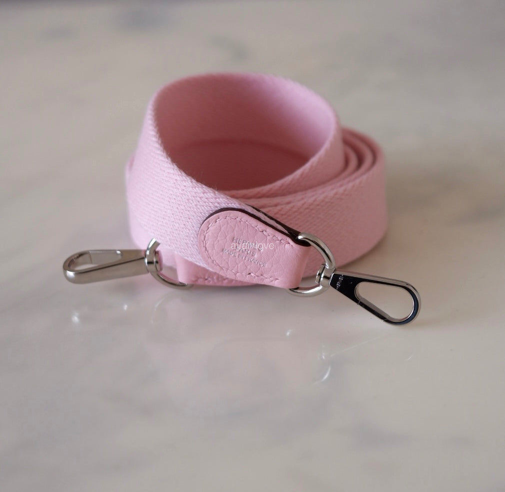 HERMES Mini Evelyne TPM 16 Amazone Rose Sakura Clemence Palladium Hardware W Stamp