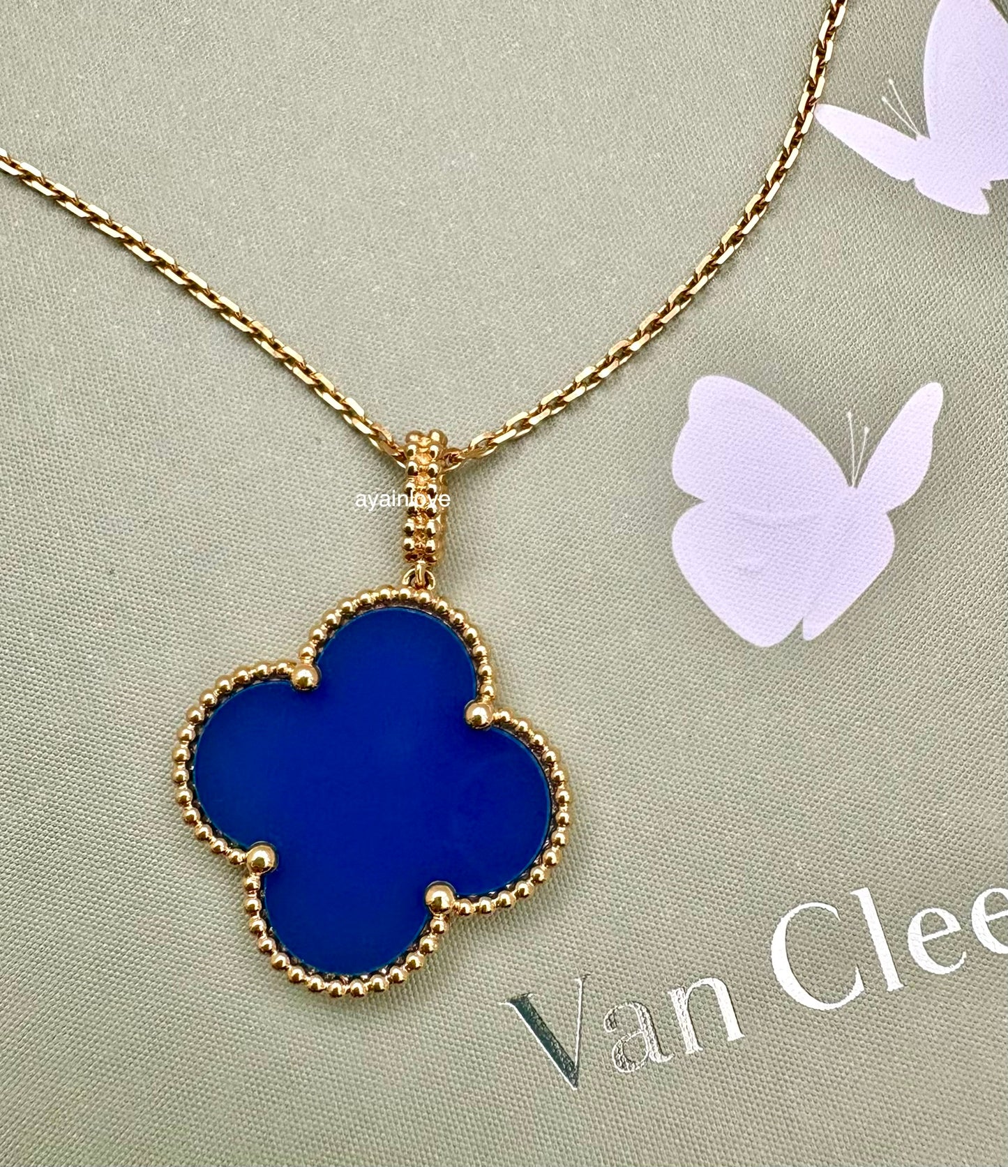 Van Cleef Arpels VCA 1 Motif Agate Magic Alhambra Long Necklace 18KT Yellow Gold