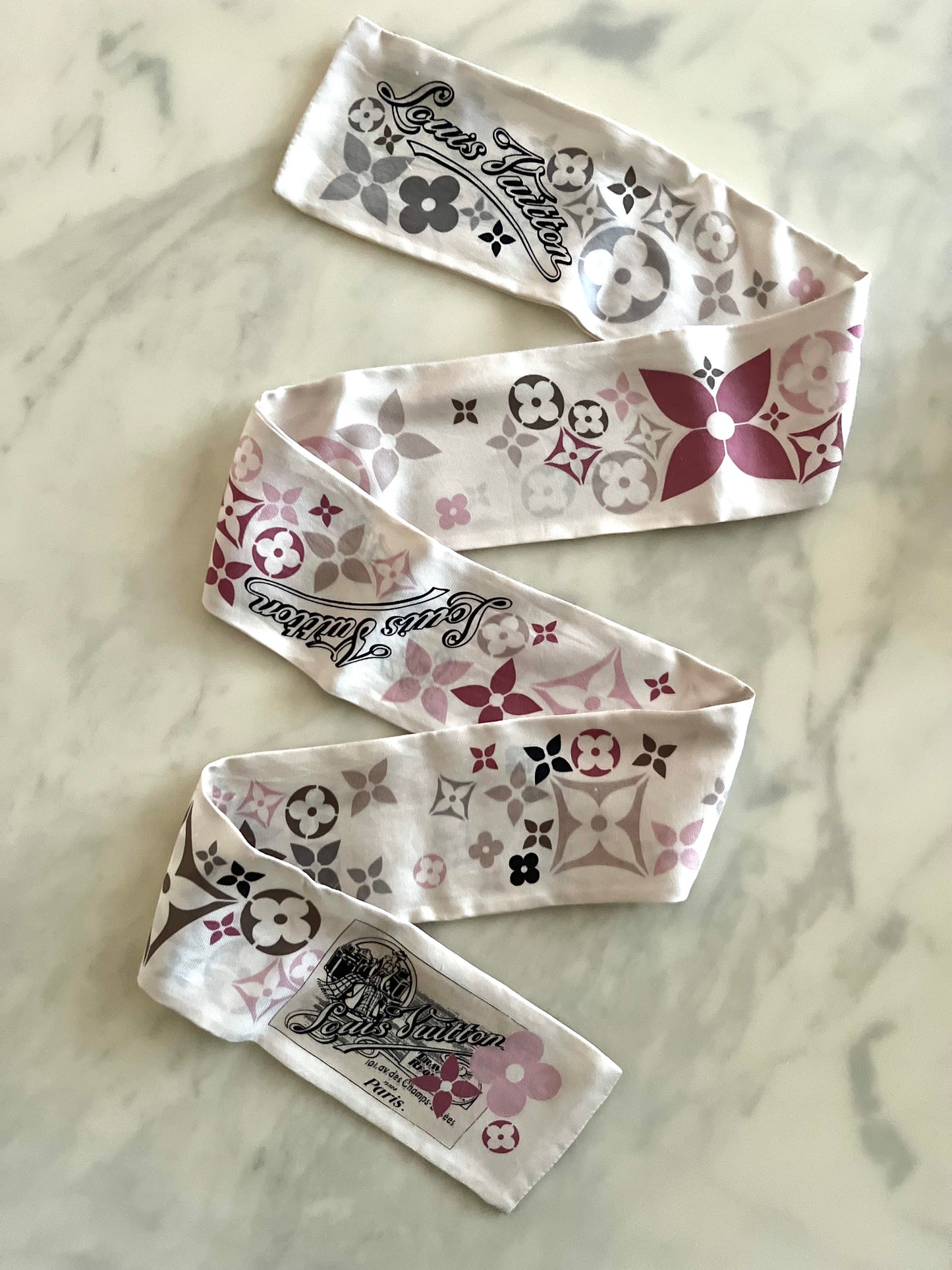 LOUIS VUITTON LV White Silk Twilly Scarf