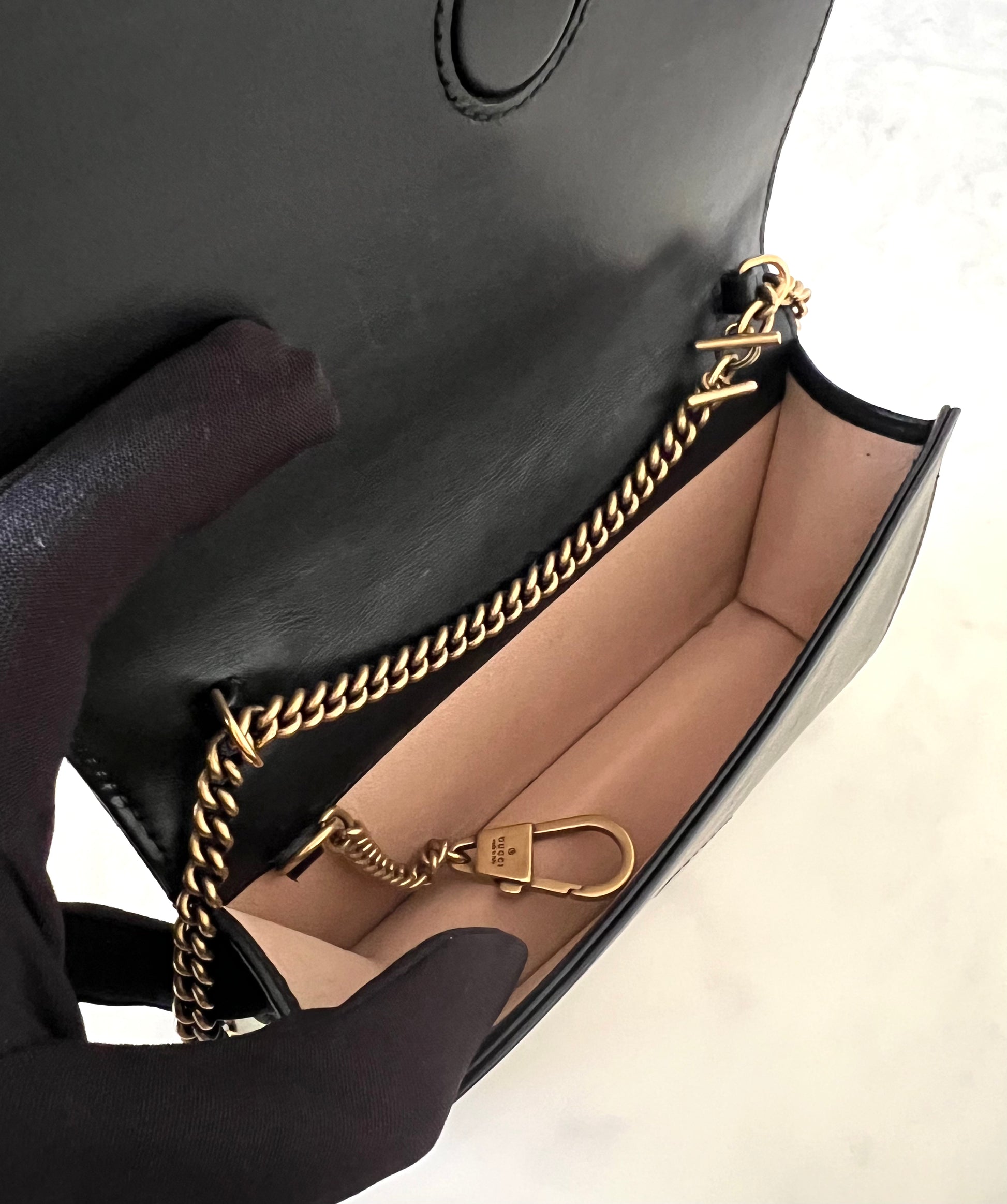 GUCCI GG Marmont Black Calf Skin Matelasse Chevron Mini Chain Flap