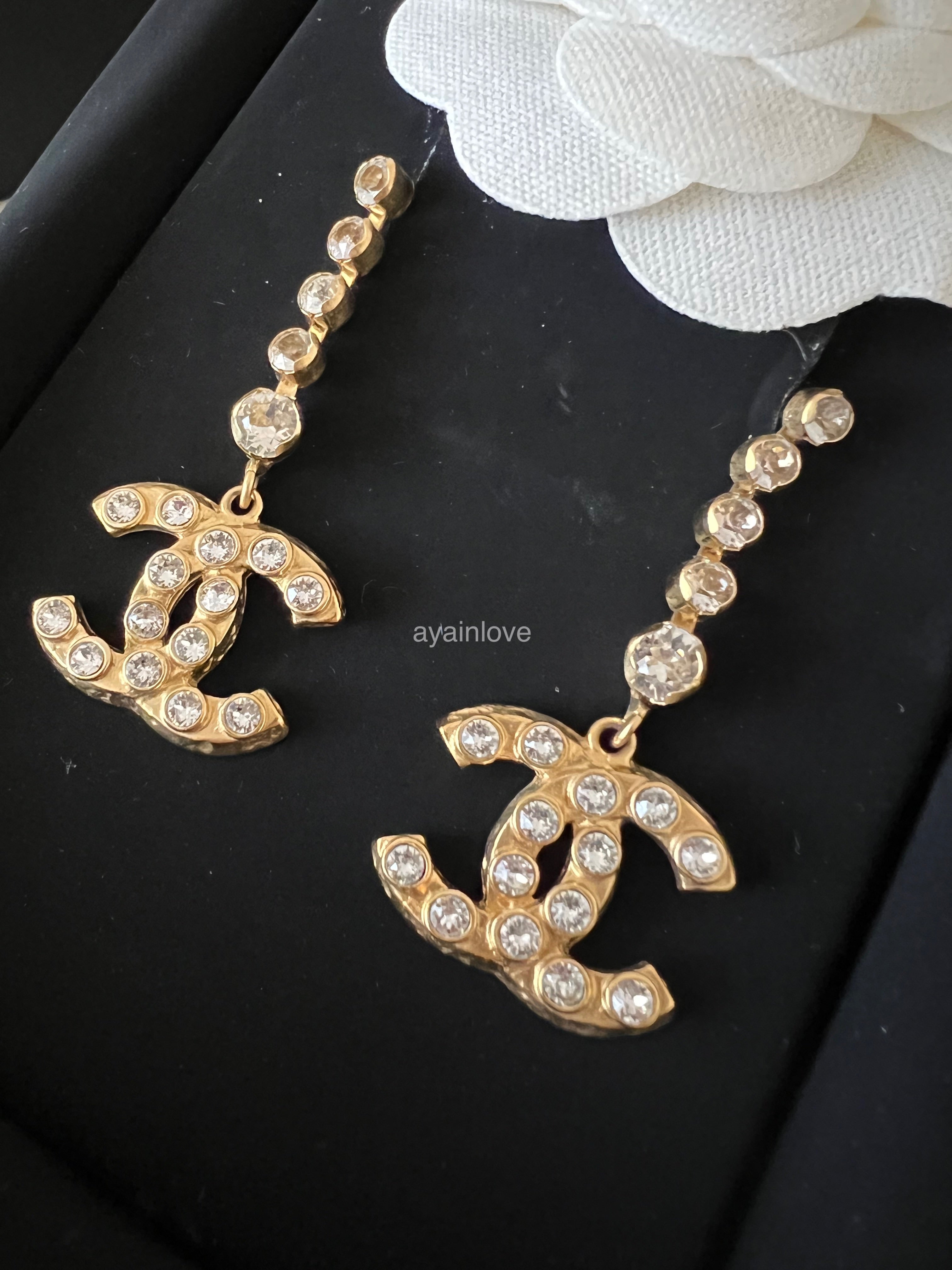 Cc Shell Crystal Drop CHANEL 20S Crystal CC Drop Stud Earrings Gold Hardware – AYAINLOVE ...