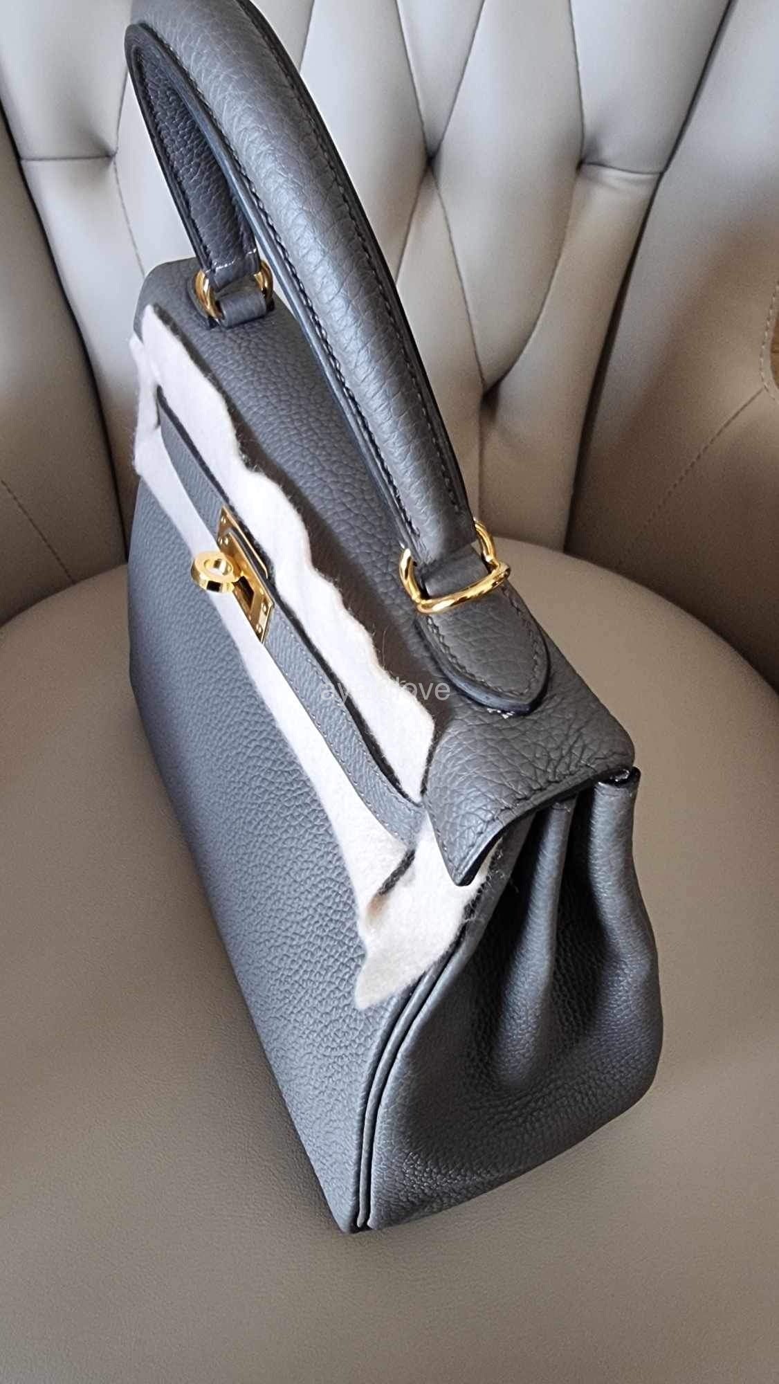 HERMES Kelly 25 Retourne Gris Etain Togo Gold Hardware Y Stamp