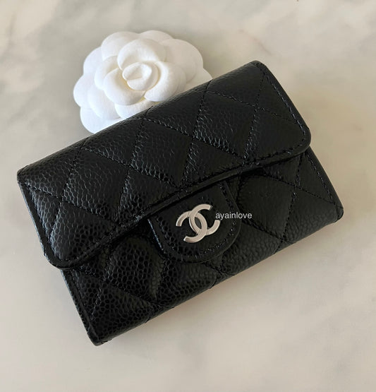 CHANEL Metallic Lambskin Quilted CC Card Holder Silver 629010