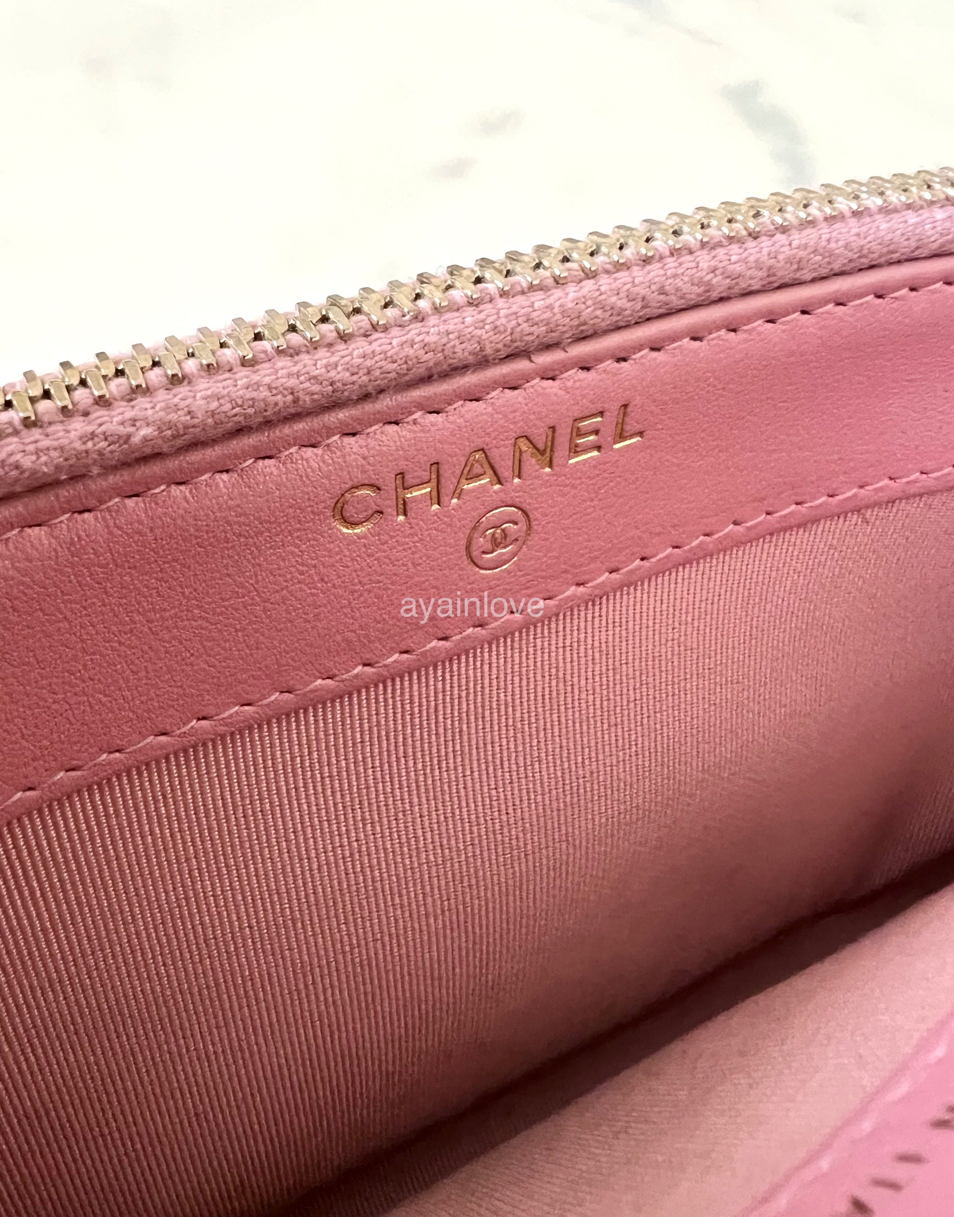 So Pretty & Rare Chanel 21S Pink Caviar Zipped Card Coin Purse