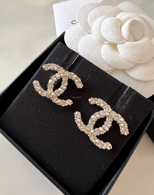 CHANEL 20B Medium CC Diamante Pearl Stud Earrings Light Gold Hardware