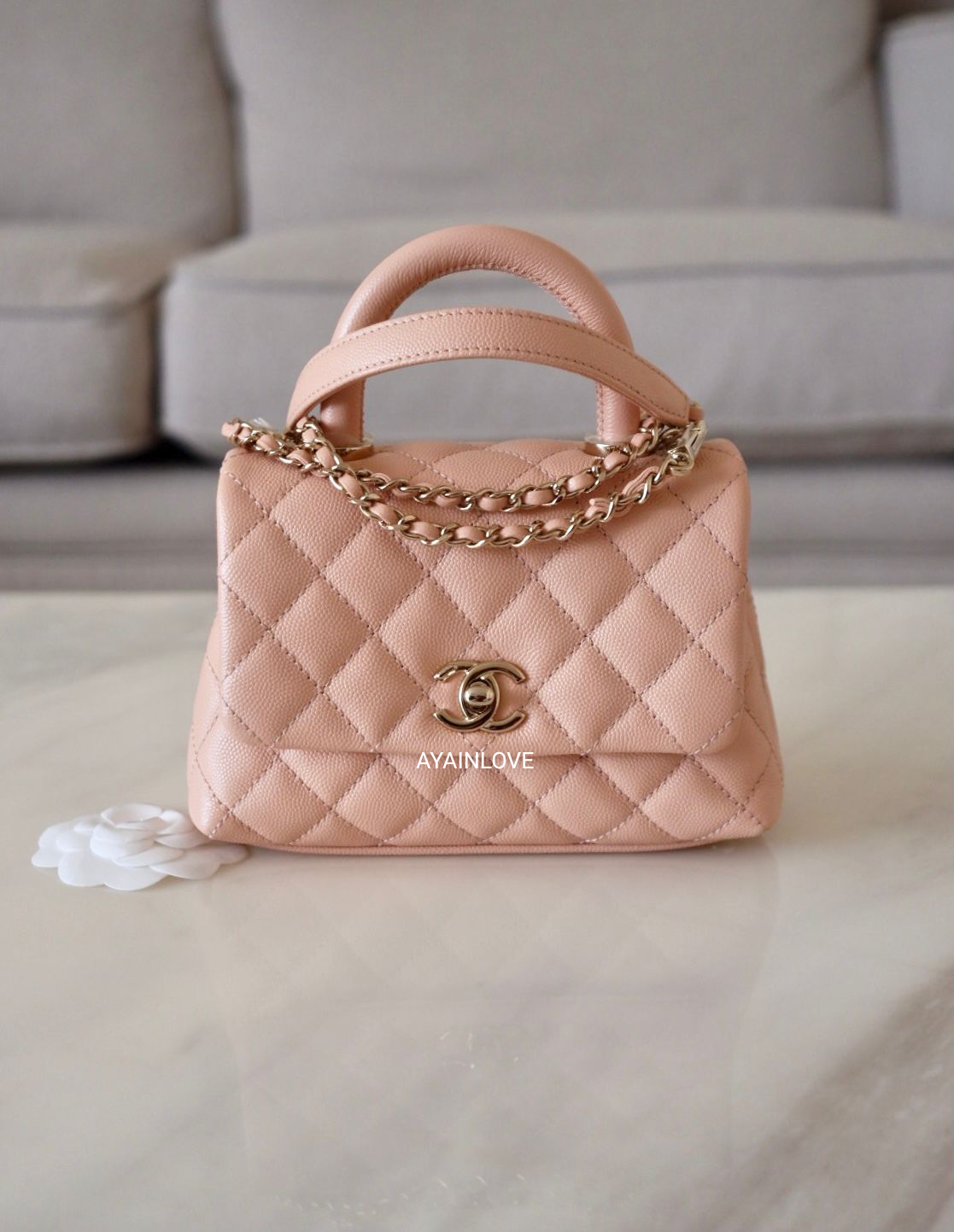 Chanel Coco Handle/Top Handle 20P Beige Chevron Caviar with light gold  hardware