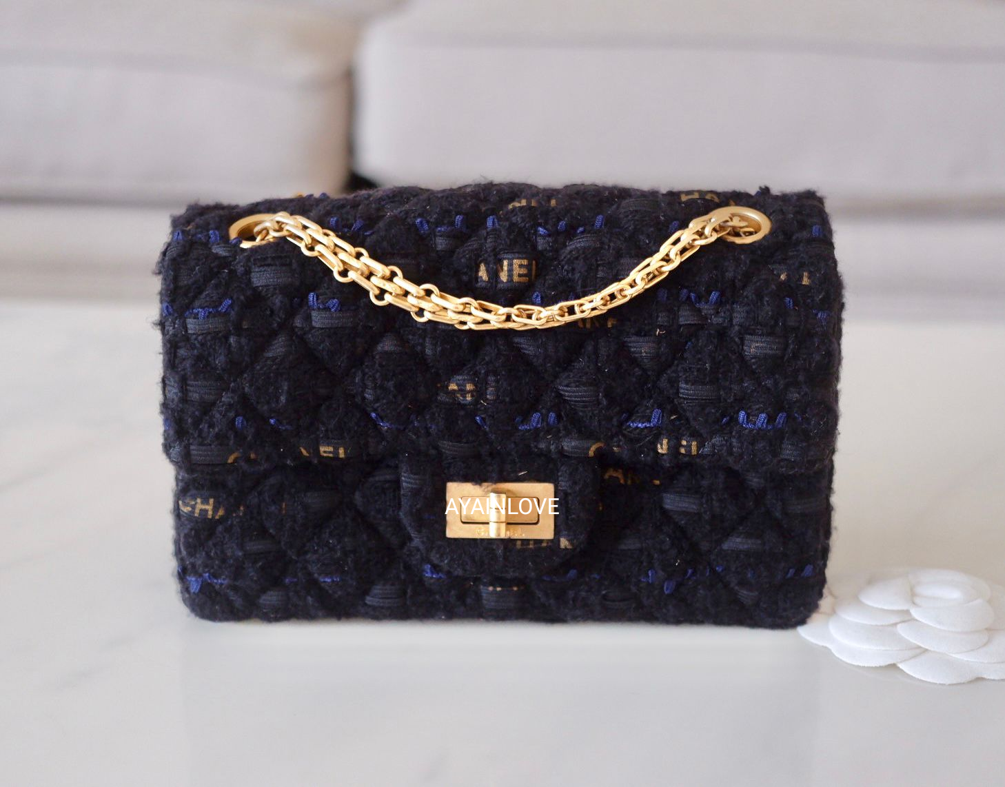 CHANEL 20K Black Navy Ribbon Tweed 2.55 Reissue Mini Gold Hardware –  AYAINLOVE CURATED LUXURIES